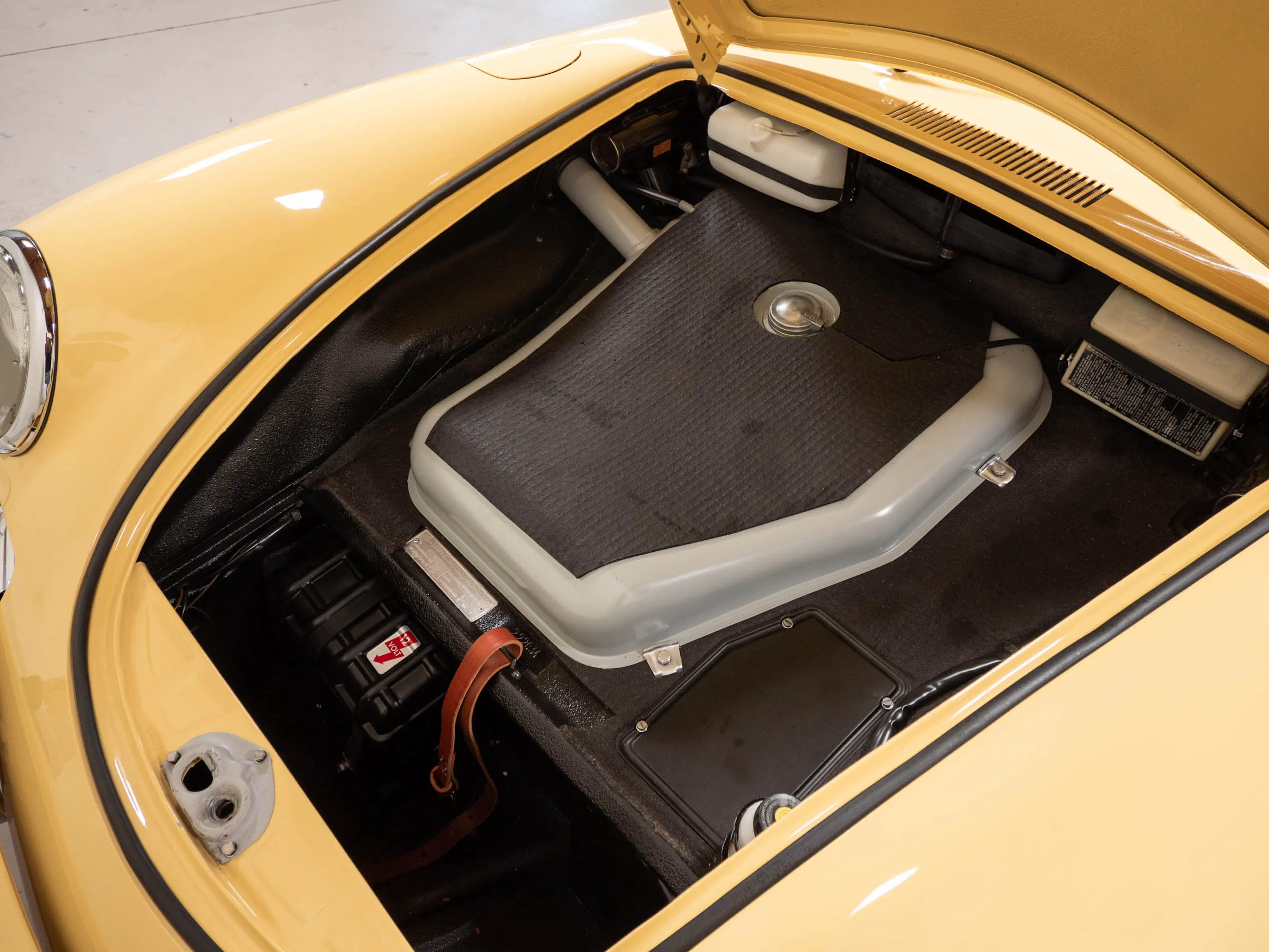 1965 Porsche 356C 1600 SC 2dr Coupe Courtesy of CPR Classic