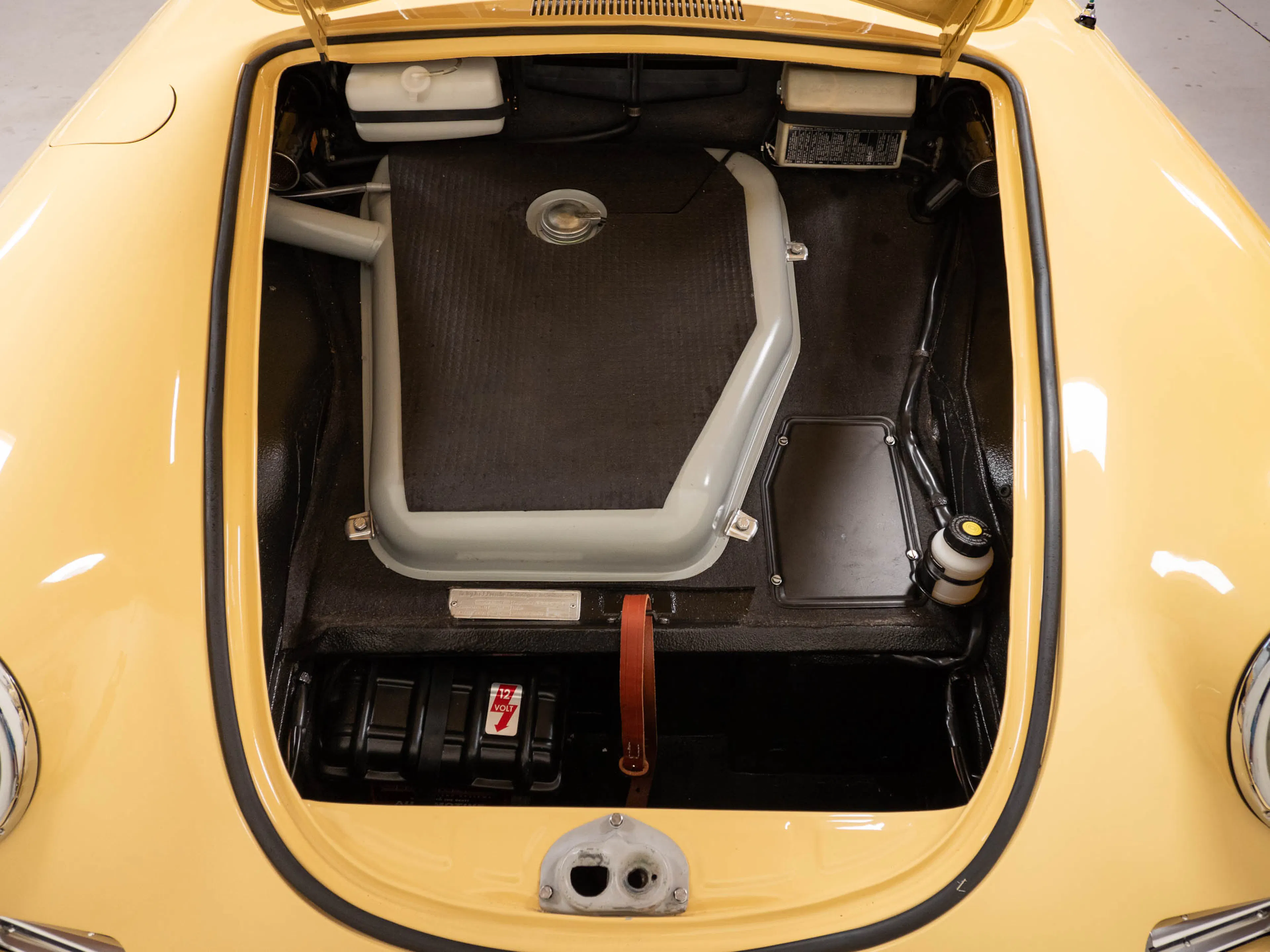 1965 Porsche 356C 1600 SC 2dr Coupe Courtesy of CPR Classic