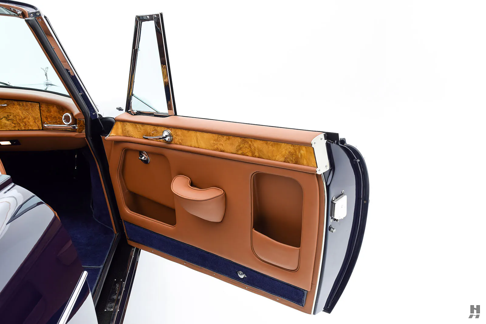1965 Rolls-Royce Silver Cloud III, HJ Mulliner/Park Ward 2dr Drophead Coupe Courtesy of Hyman Ltd.