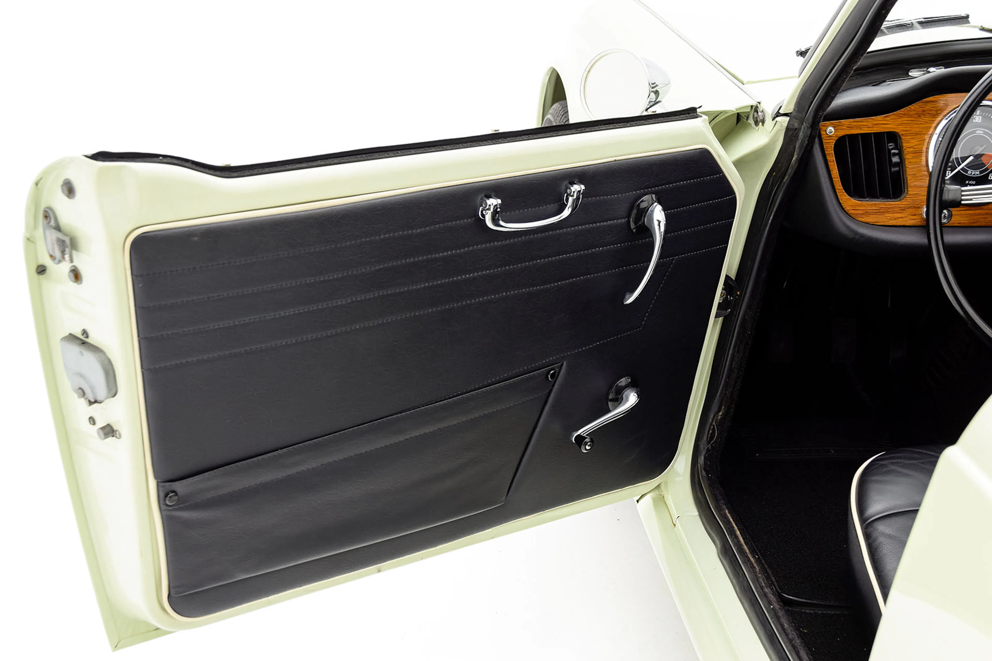 1965 Triumph TR4 2dr Roadster Courtesy of Hyman Ltd.