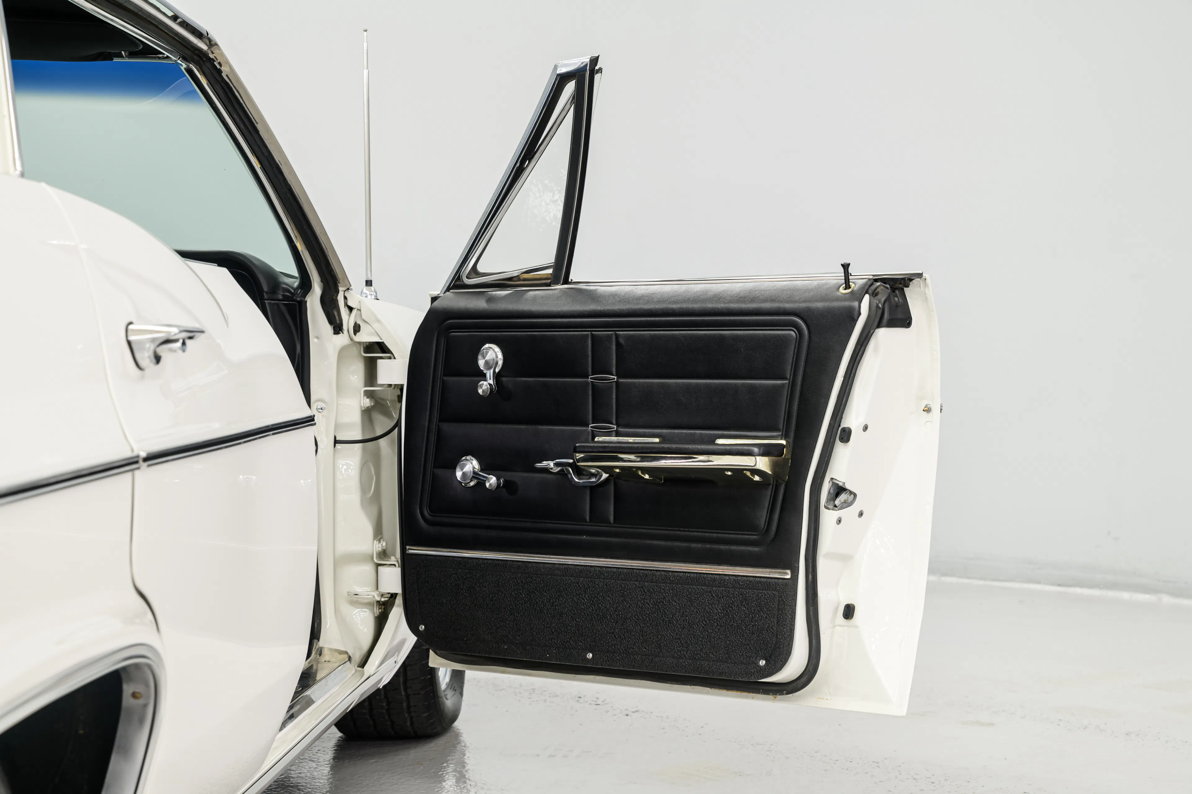 1966 Chevrolet Impala 4dr Sport Sedan Courtesy of AutoBarn Classic Cars