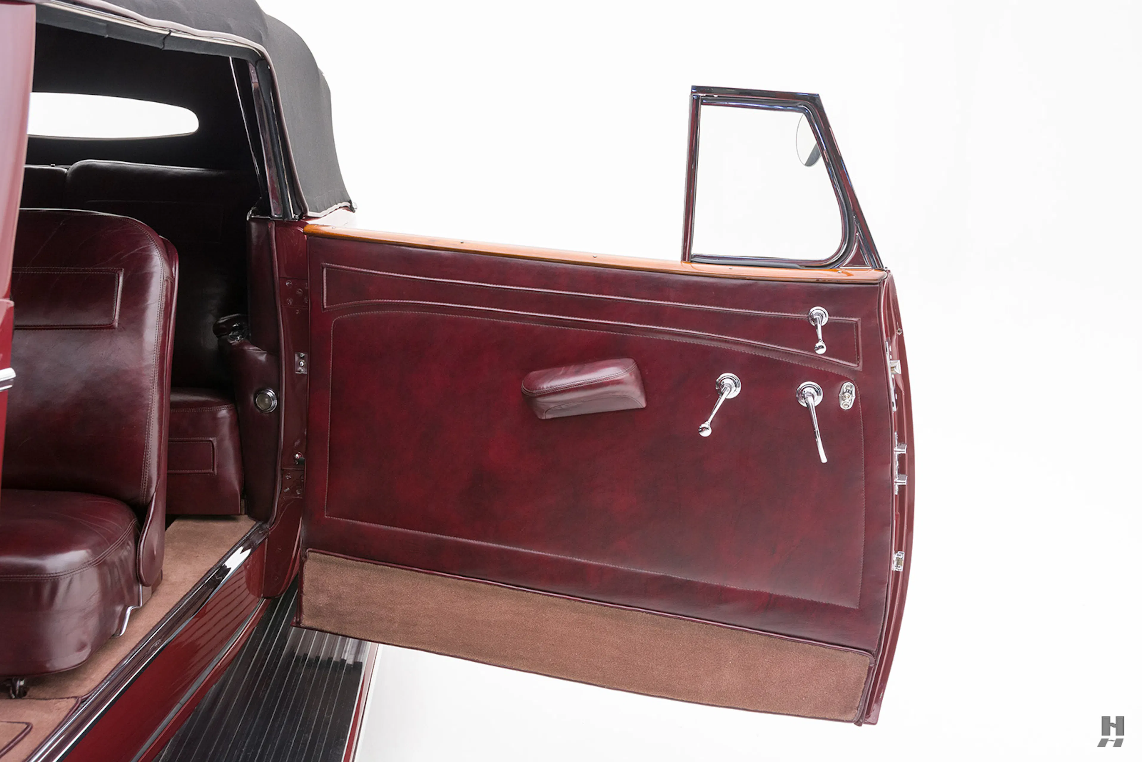 1934 Cadillac Model 452D Fleetwood 2dr Convertible Coupe Courtesy of Hyman Ltd.