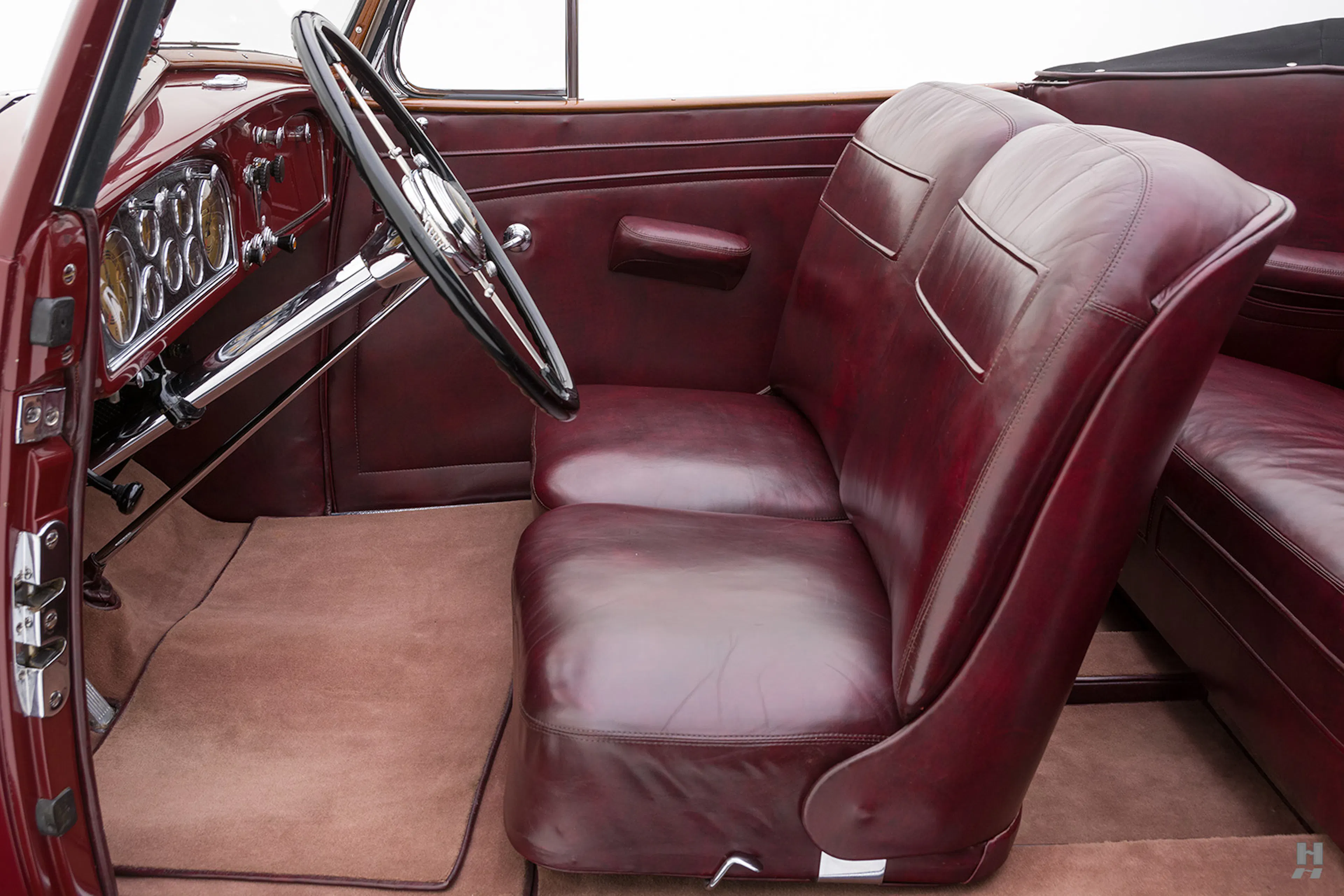 1934 Cadillac Model 452D Fleetwood 2dr Convertible Coupe Courtesy of Hyman Ltd.