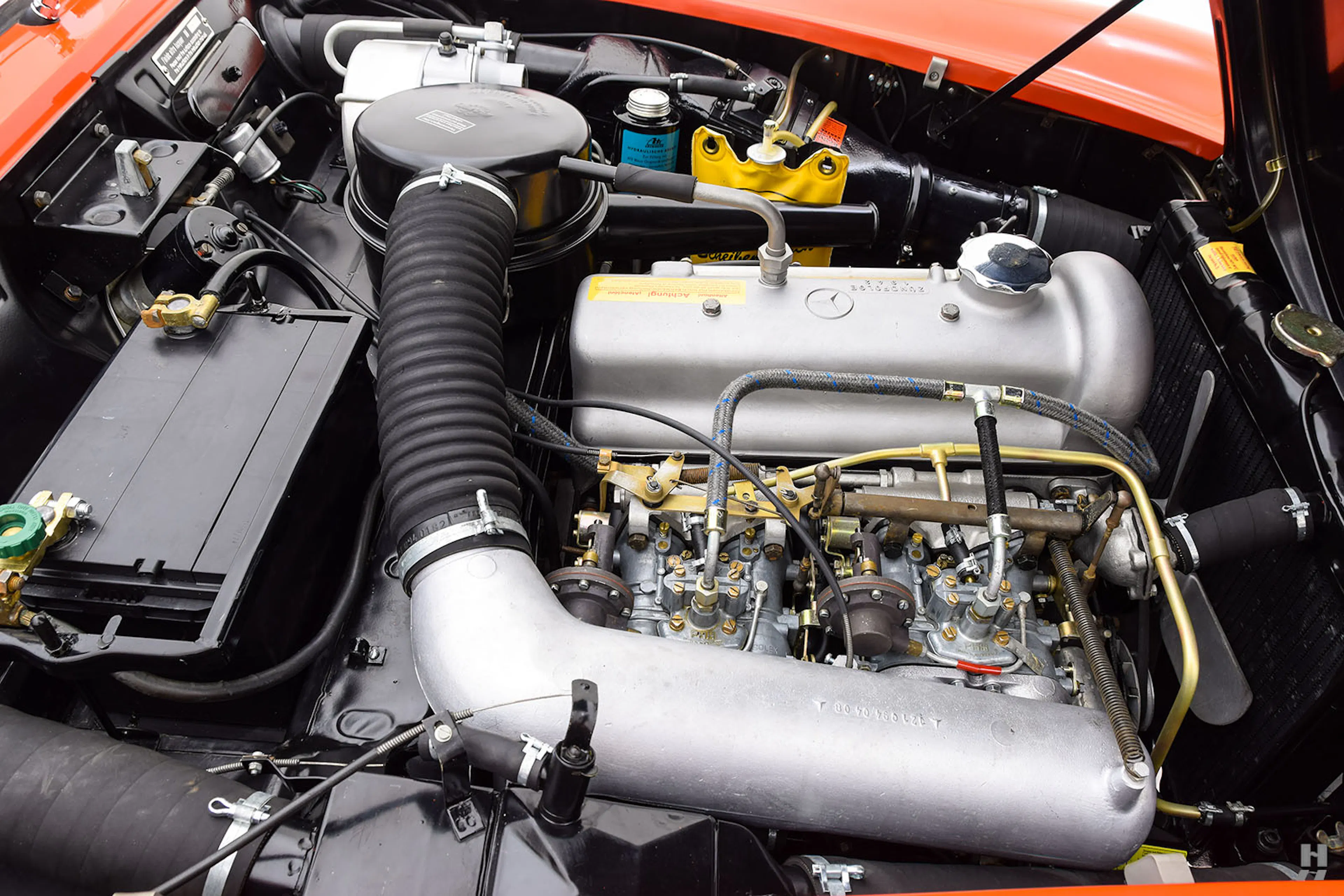 1957 Mercedes-Benz 190SL 2dr Convertible Courtesy of Hyman Ltd.