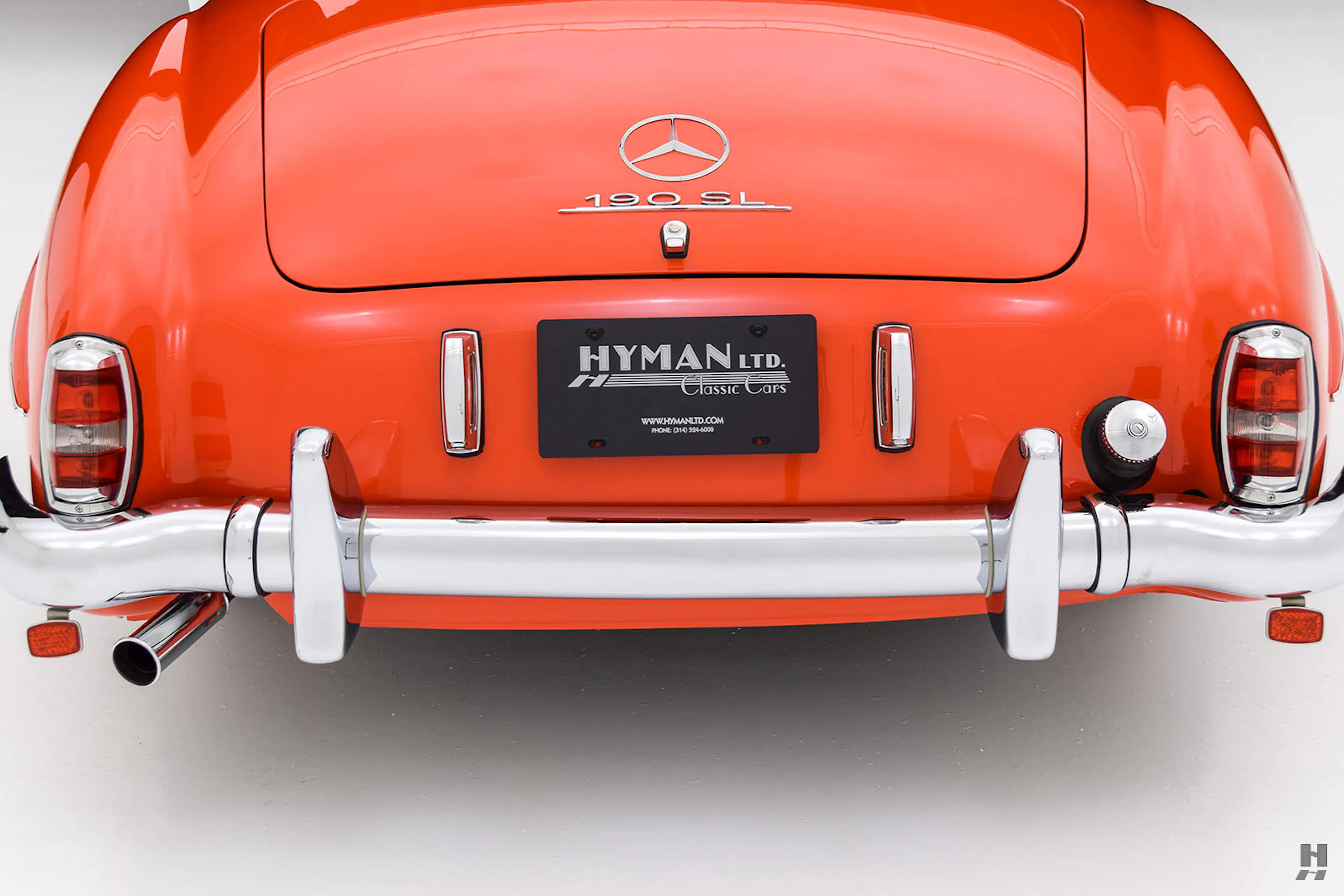 1957 Mercedes-Benz 190SL 2dr Convertible Courtesy of Hyman Ltd.