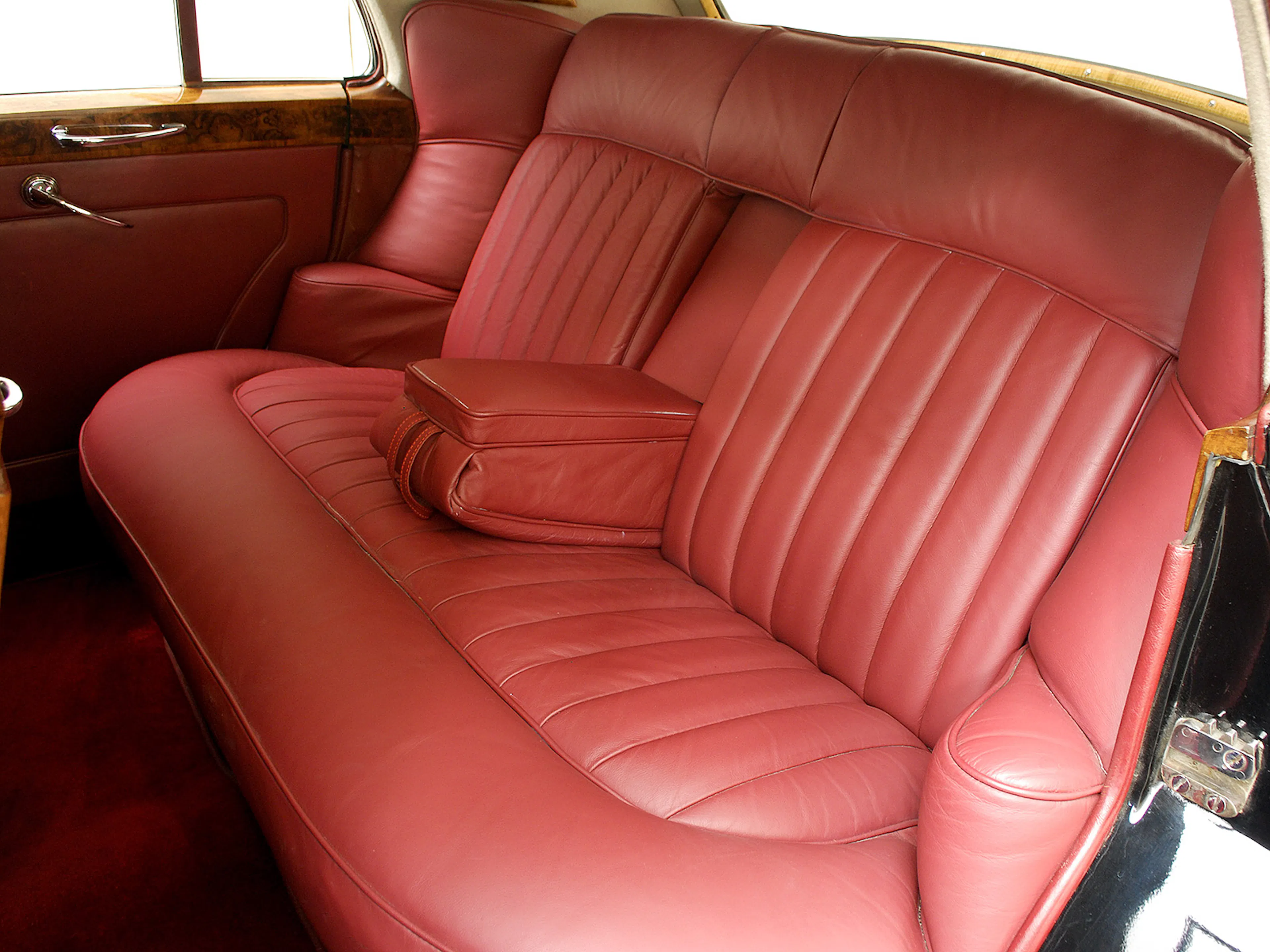 1957 Rolls-Royce Silver Cloud I 4dr Sedan Courtesy of Hyman Ltd.