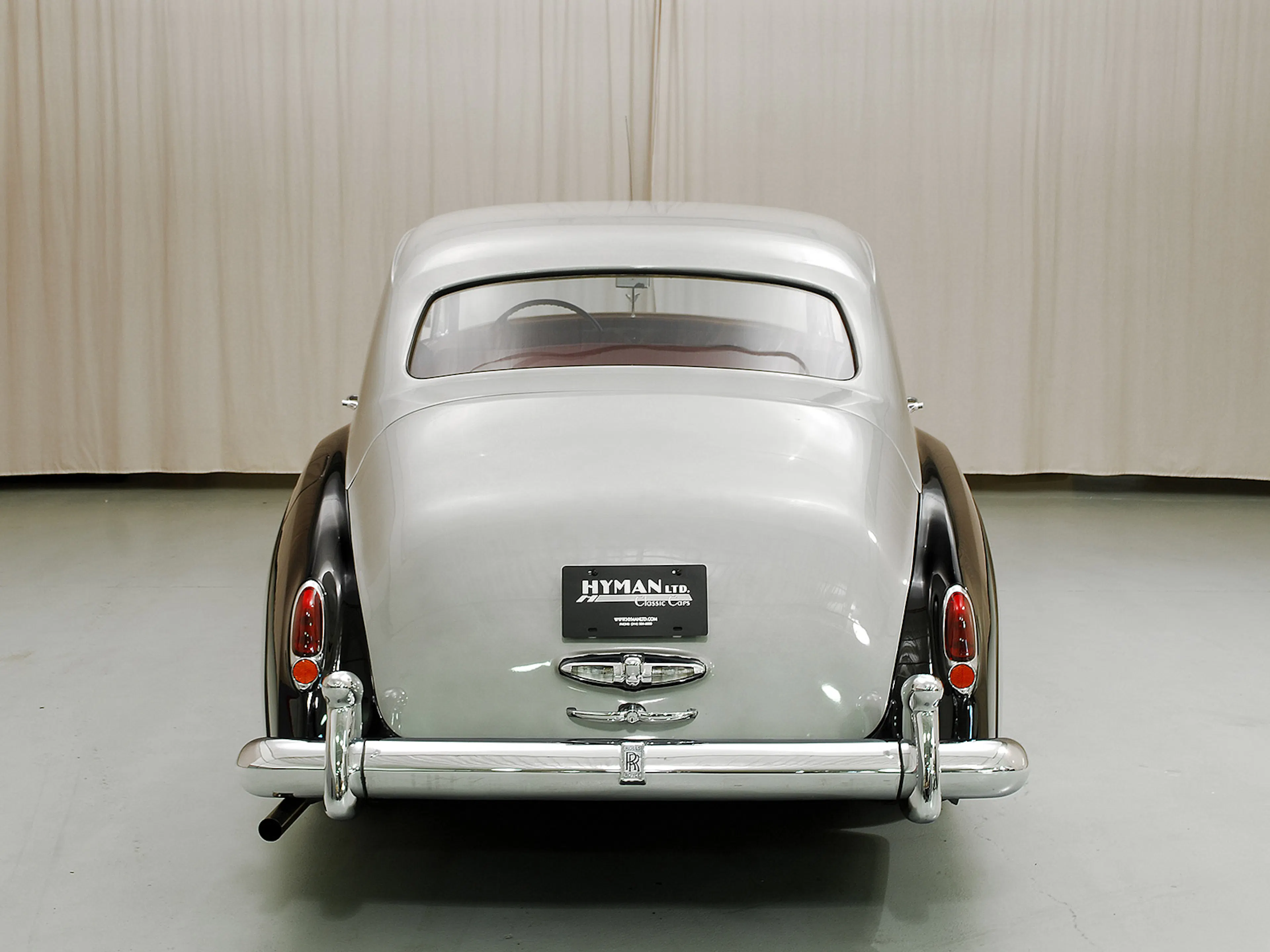 1957 Rolls-Royce Silver Cloud I 4dr Sedan Courtesy of Hyman Ltd.