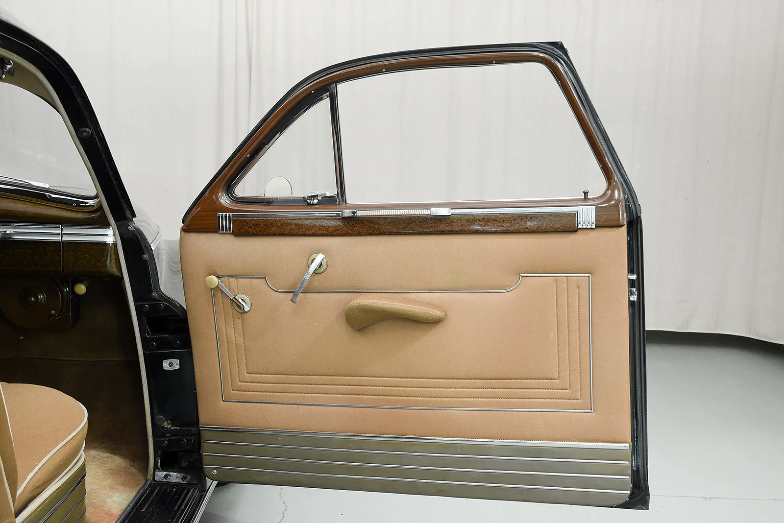 1946 Packard Custom Super Clipper 2dr Club Sedan Courtesy of Hyman Ltd.