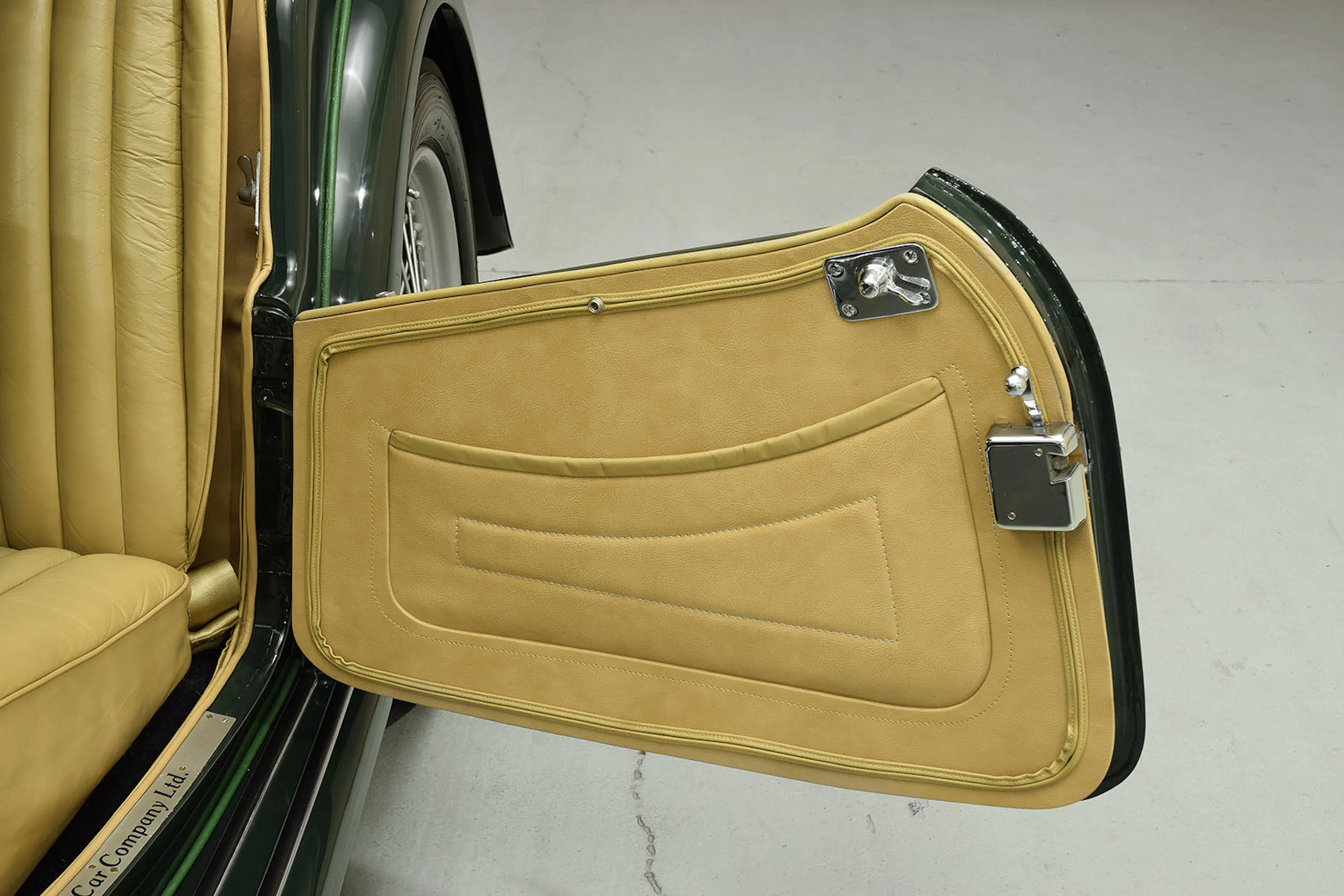 1947 MG TC 2dr Roadster Courtesy of Hyman Ltd.