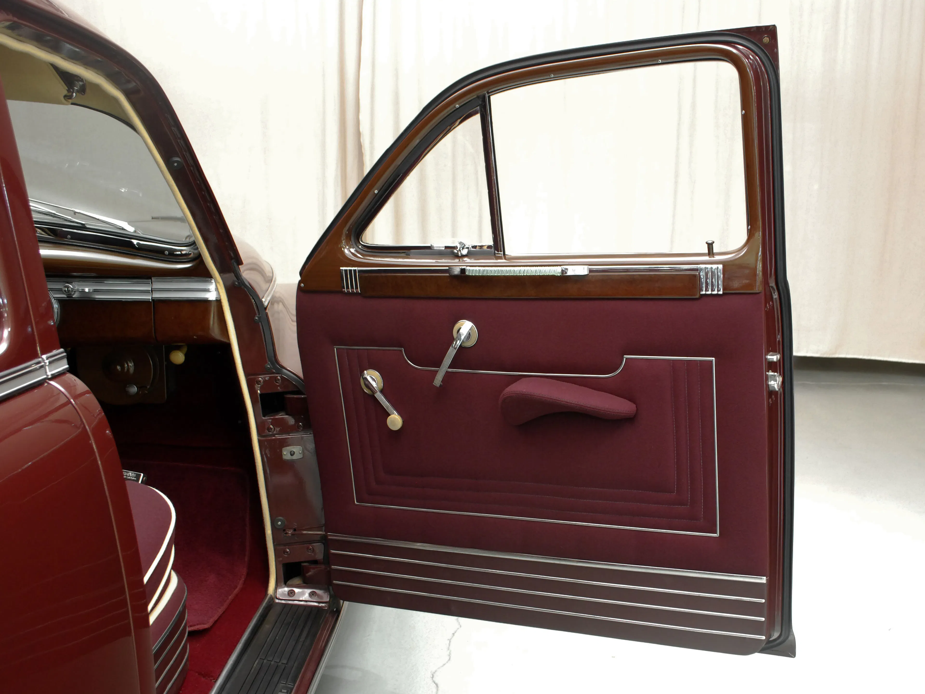 1947 Packard Custom Super Clipper 4dr Touring Sedan Courtesy of Hyman Ltd.