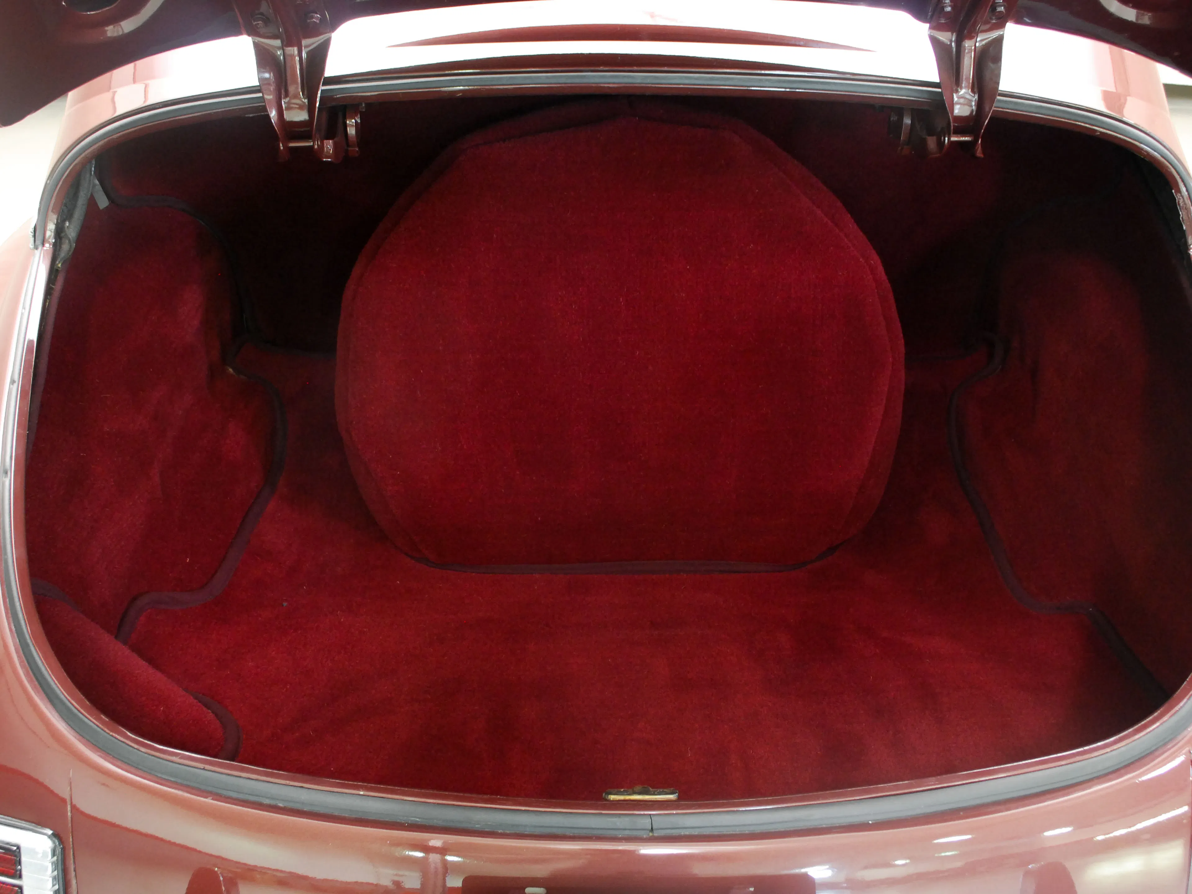 1947 Packard Custom Super Clipper 4dr Touring Sedan Courtesy of Hyman Ltd.