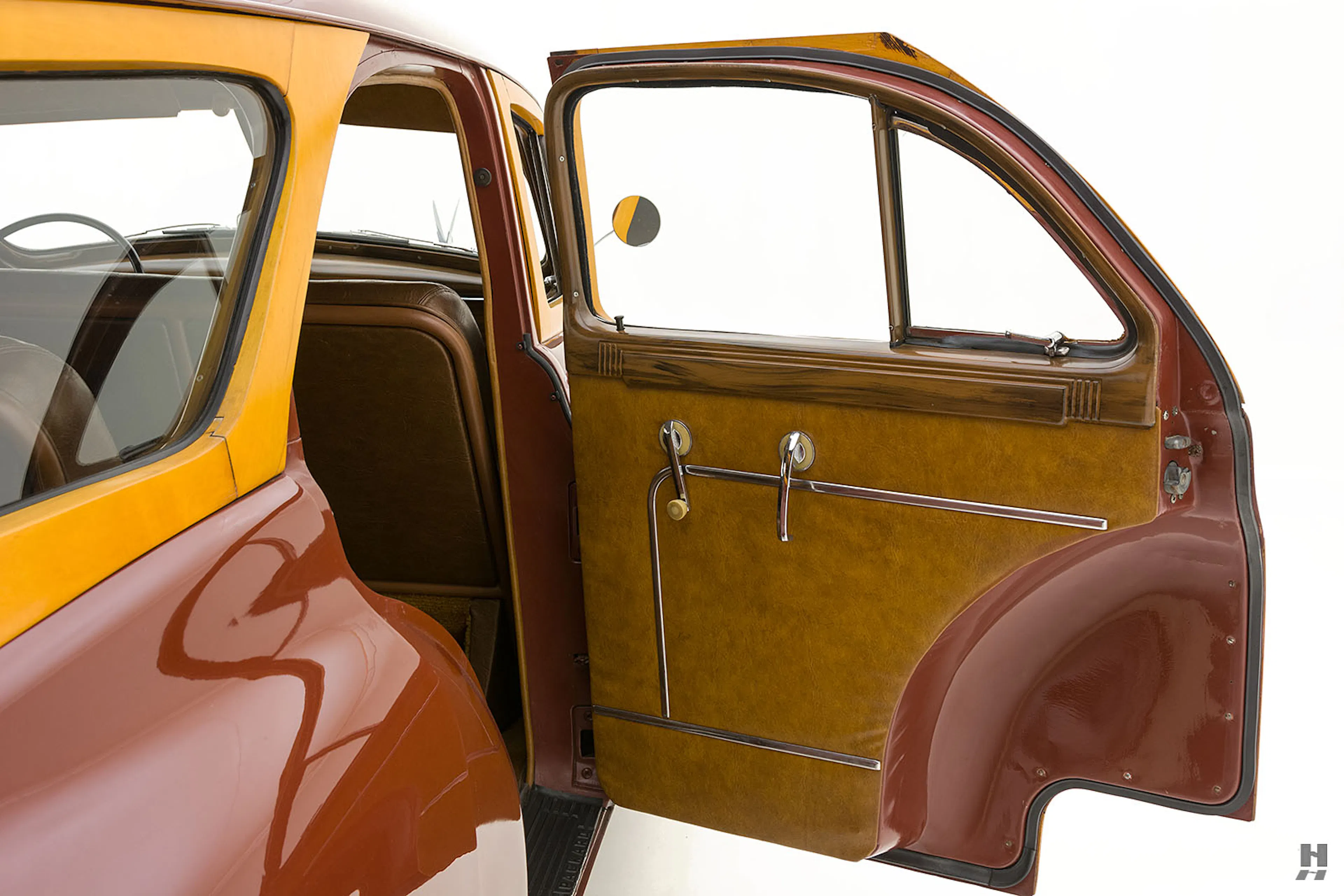 1948 Packard Eight 22nd Series 4dr Station Wagon Courtesy of Hyman Ltd.