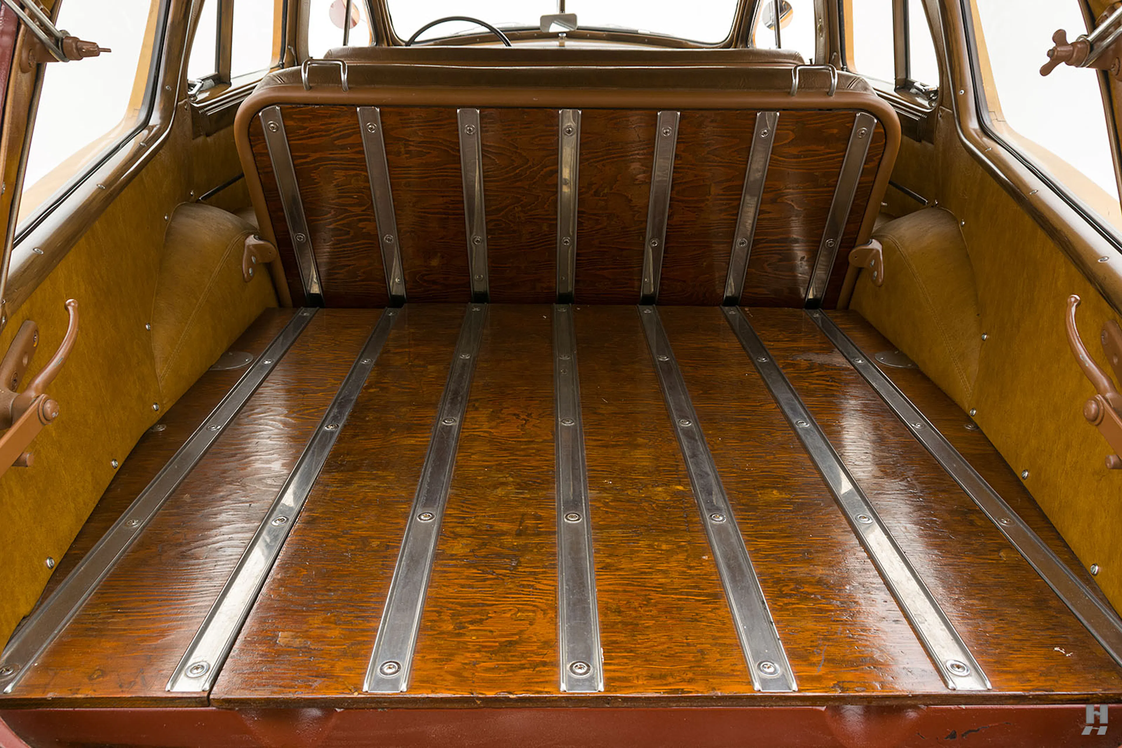 1948 Packard Eight 22nd Series 4dr Station Wagon Courtesy of Hyman Ltd.
