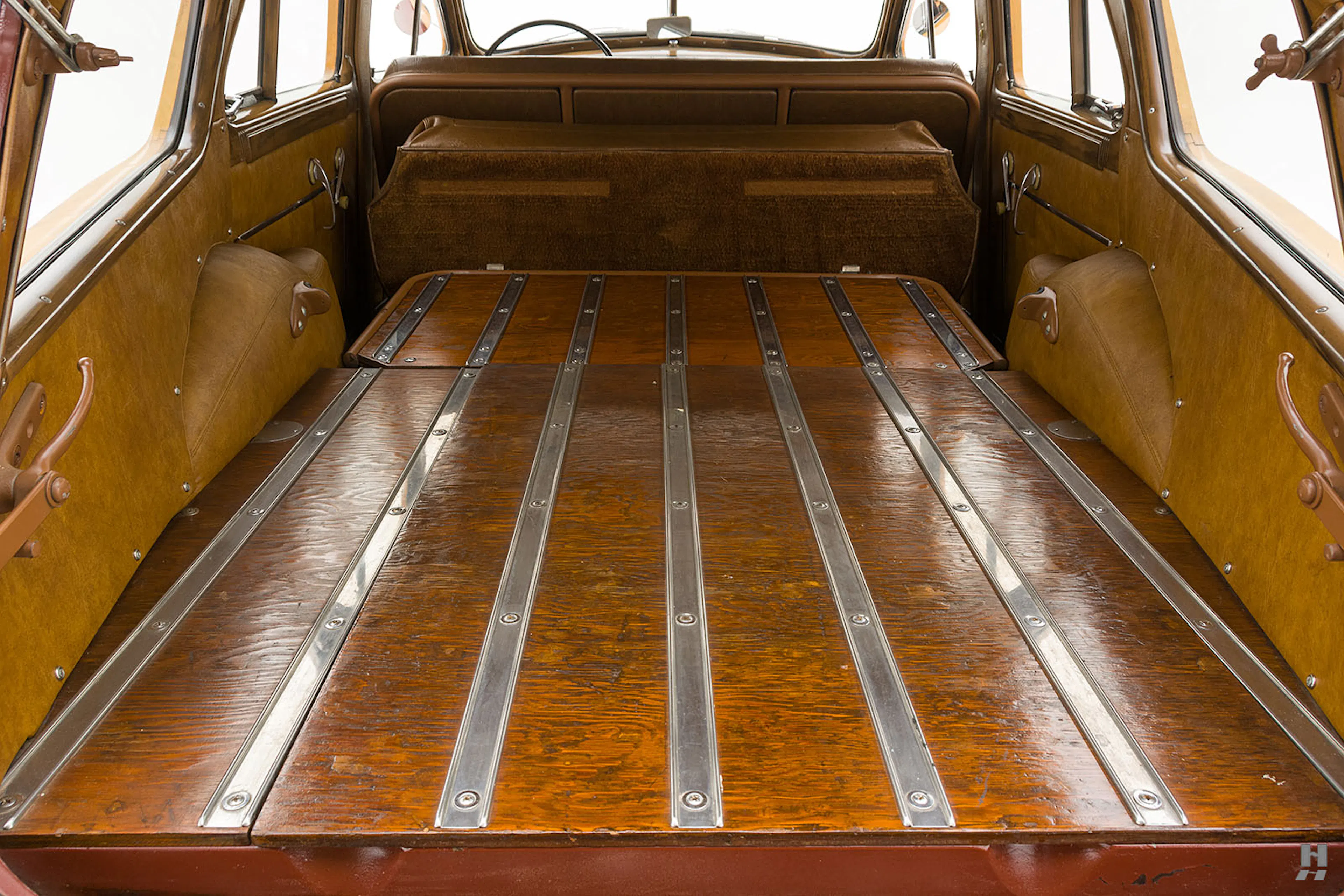 1948 Packard Eight 22nd Series 4dr Station Wagon Courtesy of Hyman Ltd.