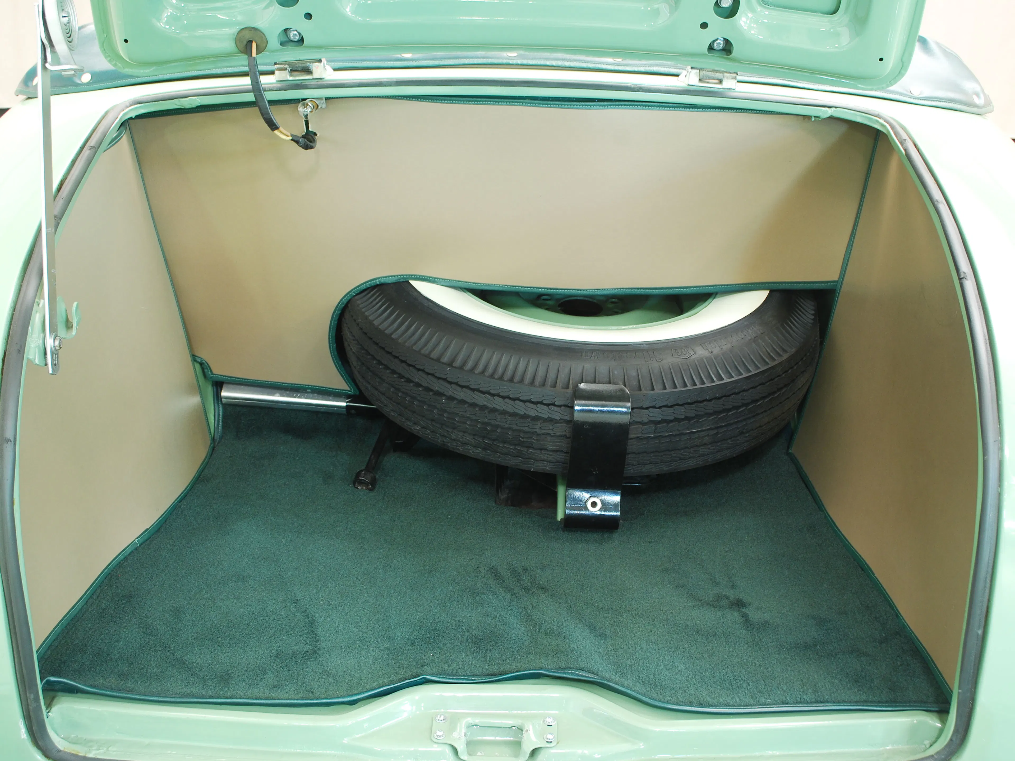 1949 DeSoto Custom 2dr Convertible Coupe Courtesy of Hyman Ltd.