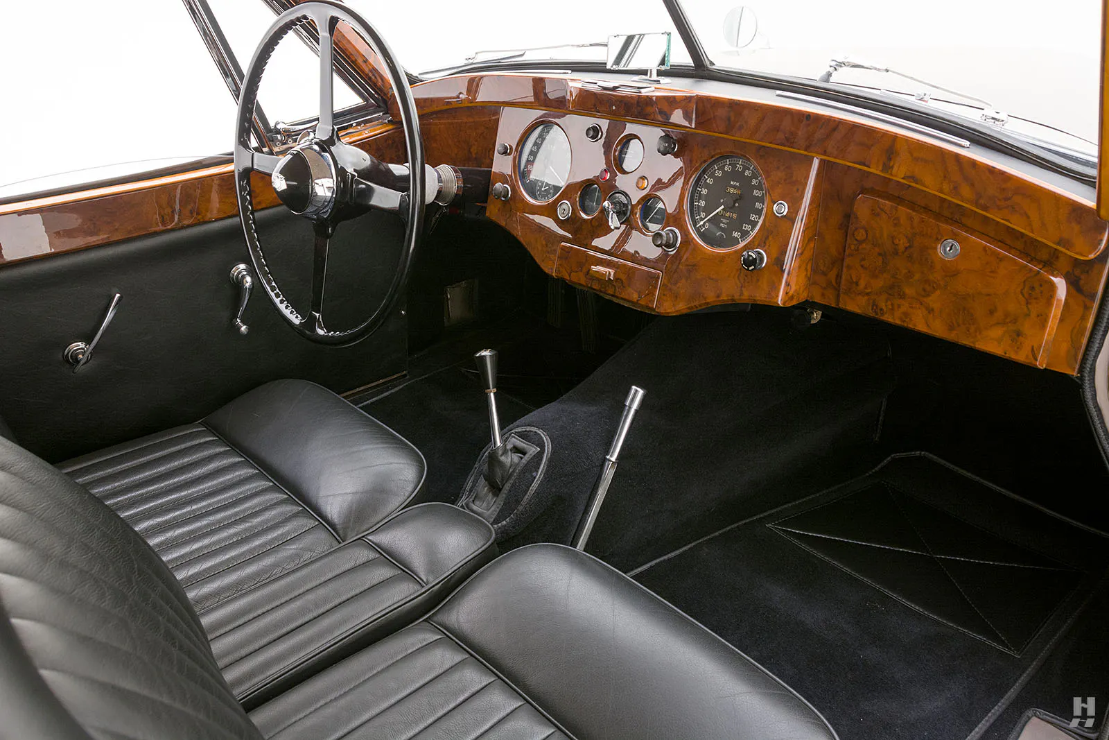 1953 Jaguar XK 120 2dr Fixed-Head Coupe Courtesy of Hyman Ltd.