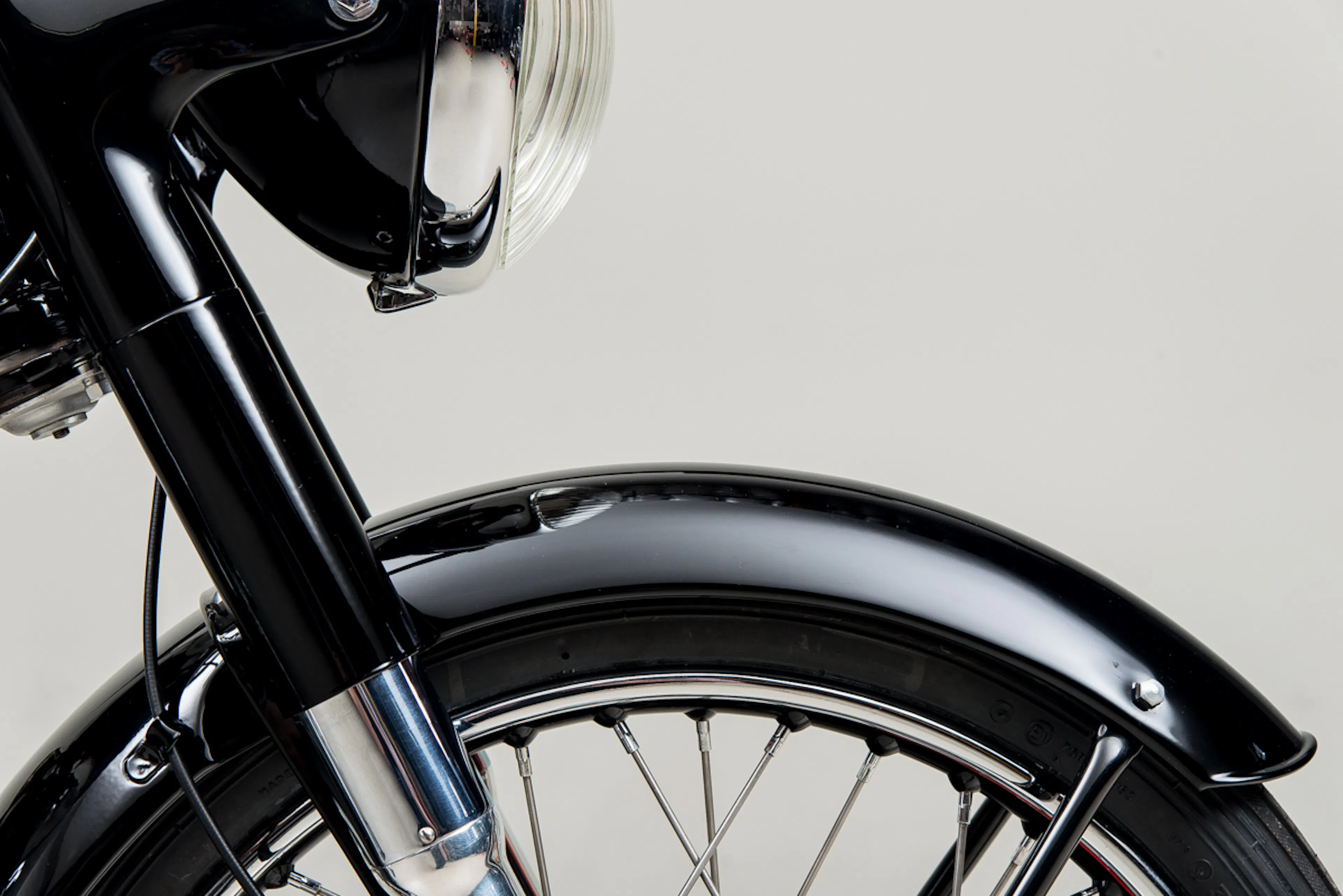 1948 Norton Model 30 International Courtesy of Canepa