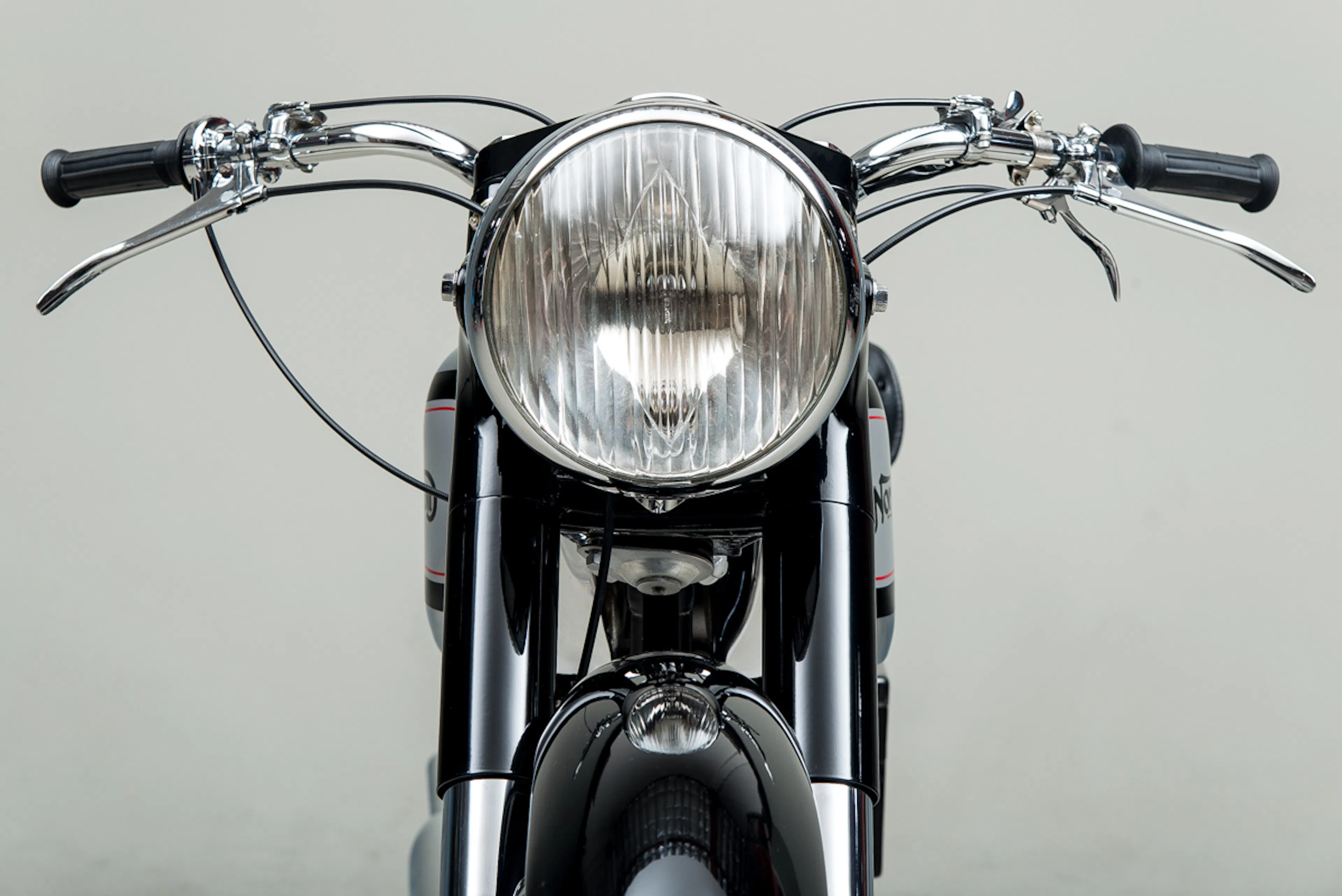 1948 Norton Model 30 International Courtesy of Canepa