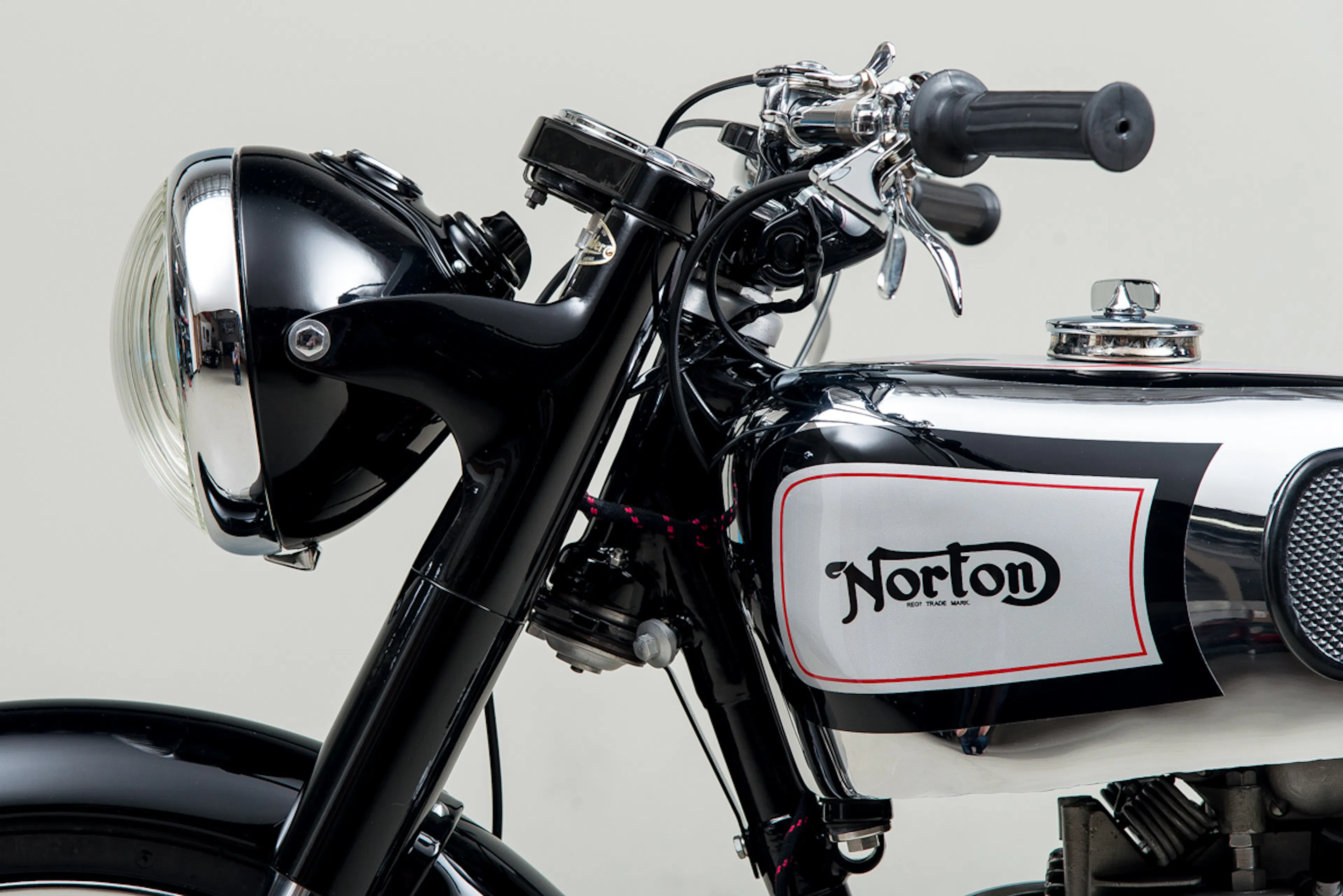 1948 Norton Model 30 International Courtesy of Canepa