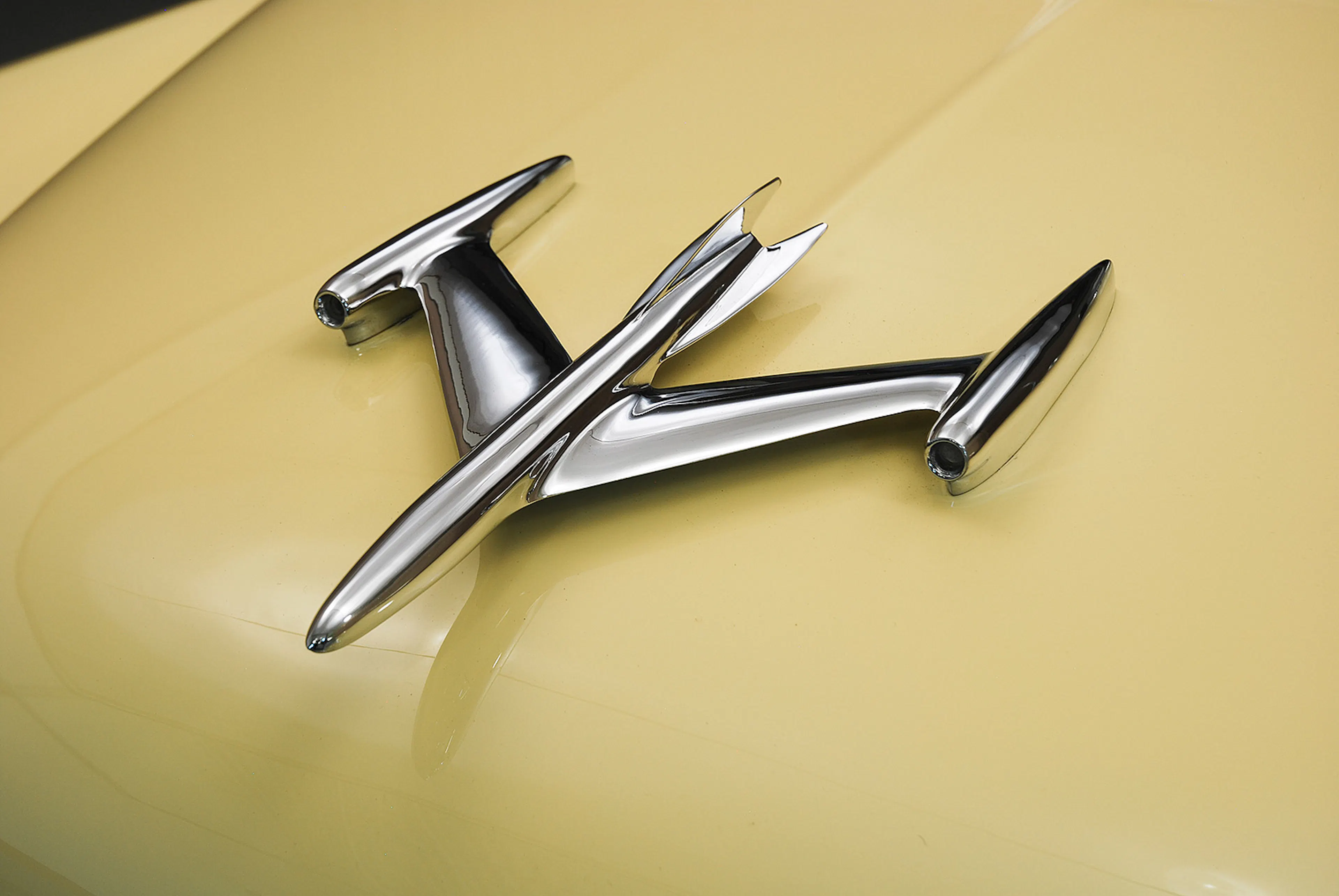 1953 Oldsmobile Ninety-Eight 2dr Holiday Coupe Courtesy of Hyman Ltd.