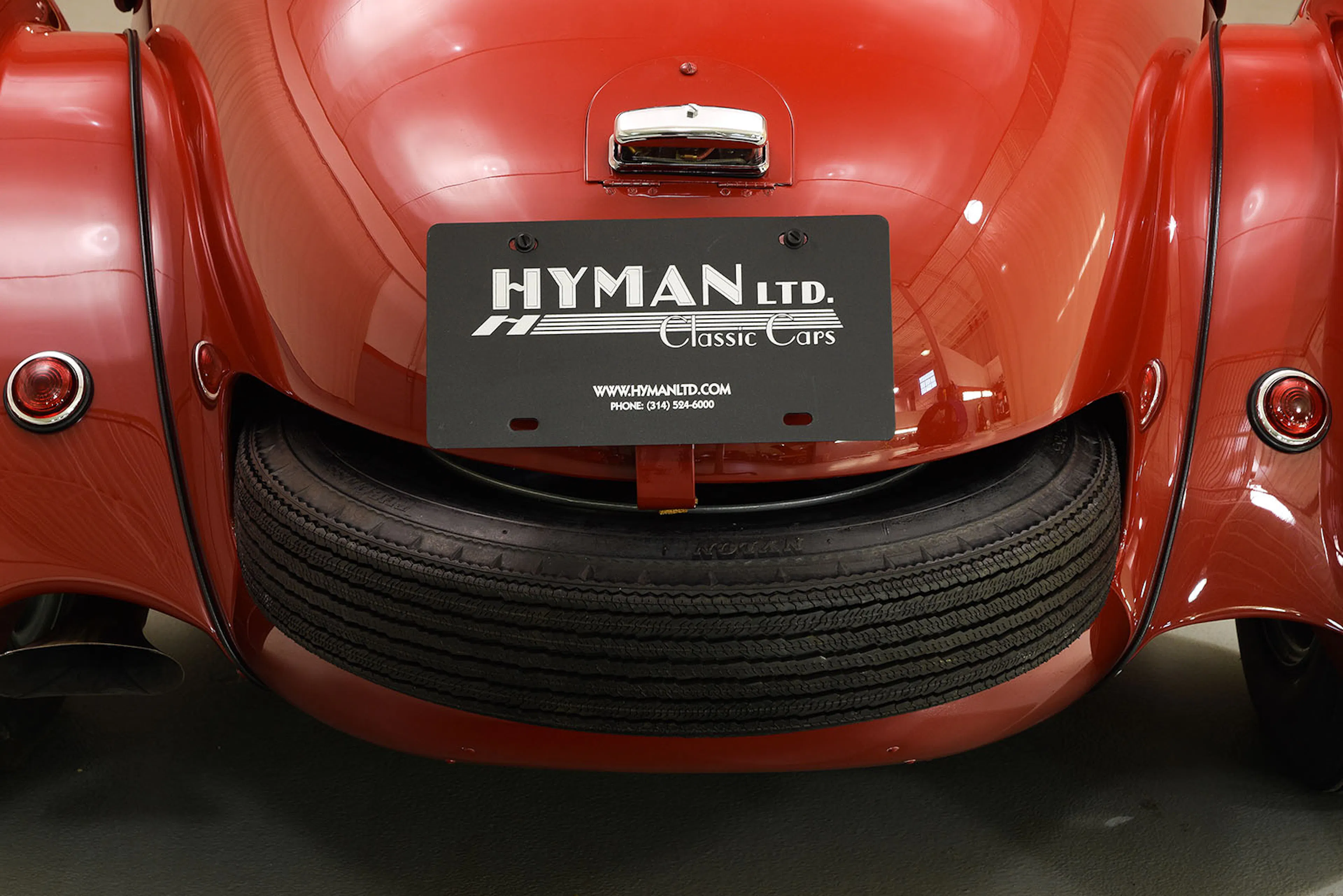 1950 Healey Silverstone 2dr Roadster Courtesy of Hyman Ltd.