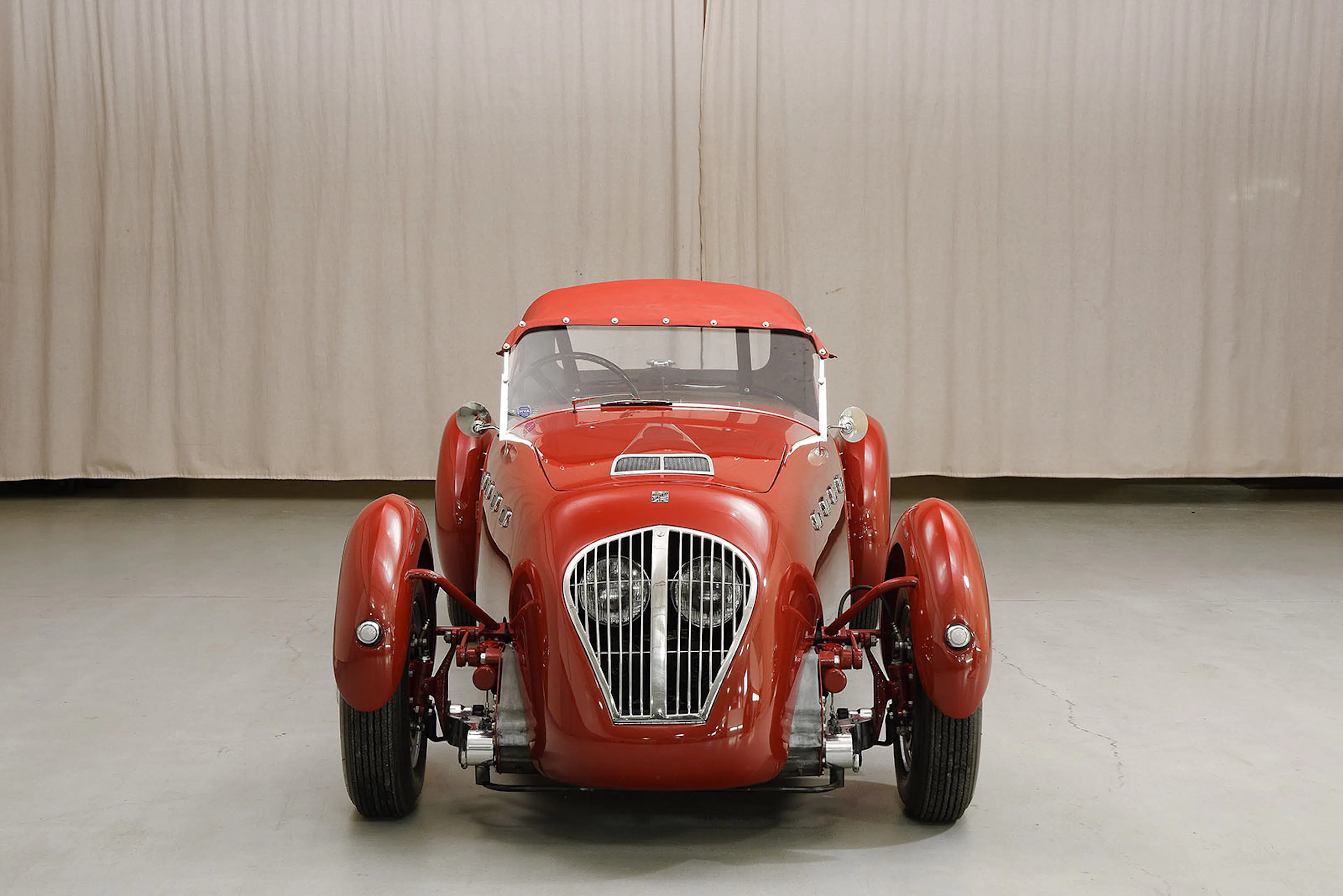 1950 Healey Silverstone 2dr Roadster Courtesy of Hyman Ltd.