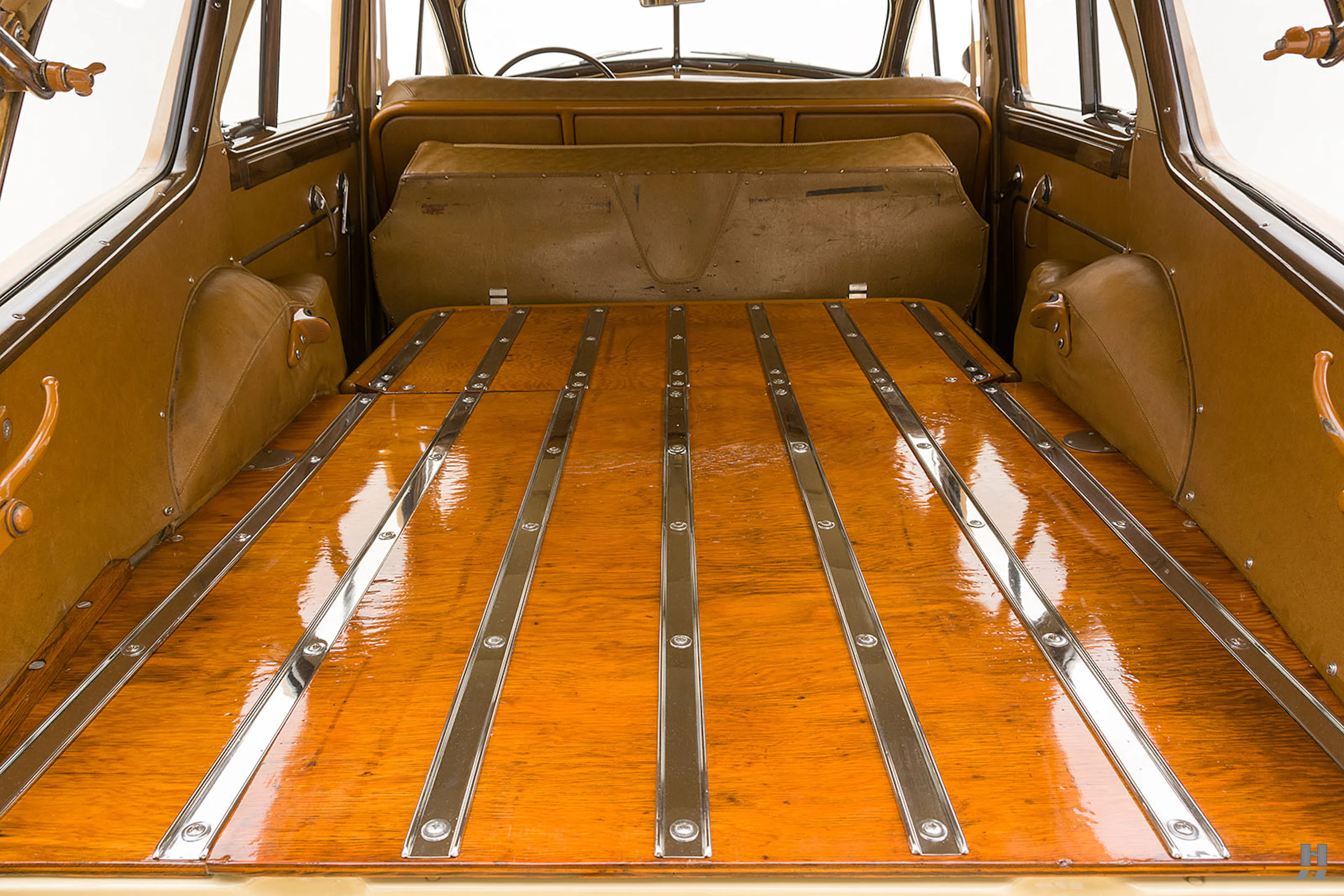 1950 Packard Eight 4dr Station Sedan Courtesy of Hyman Ltd.