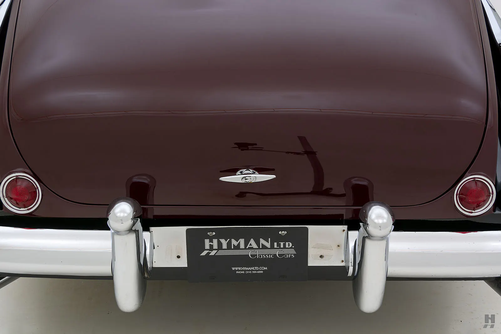 1954 Bentley R-Type Freestone & Webb 4dr Sedan Courtesy of Hyman Ltd.