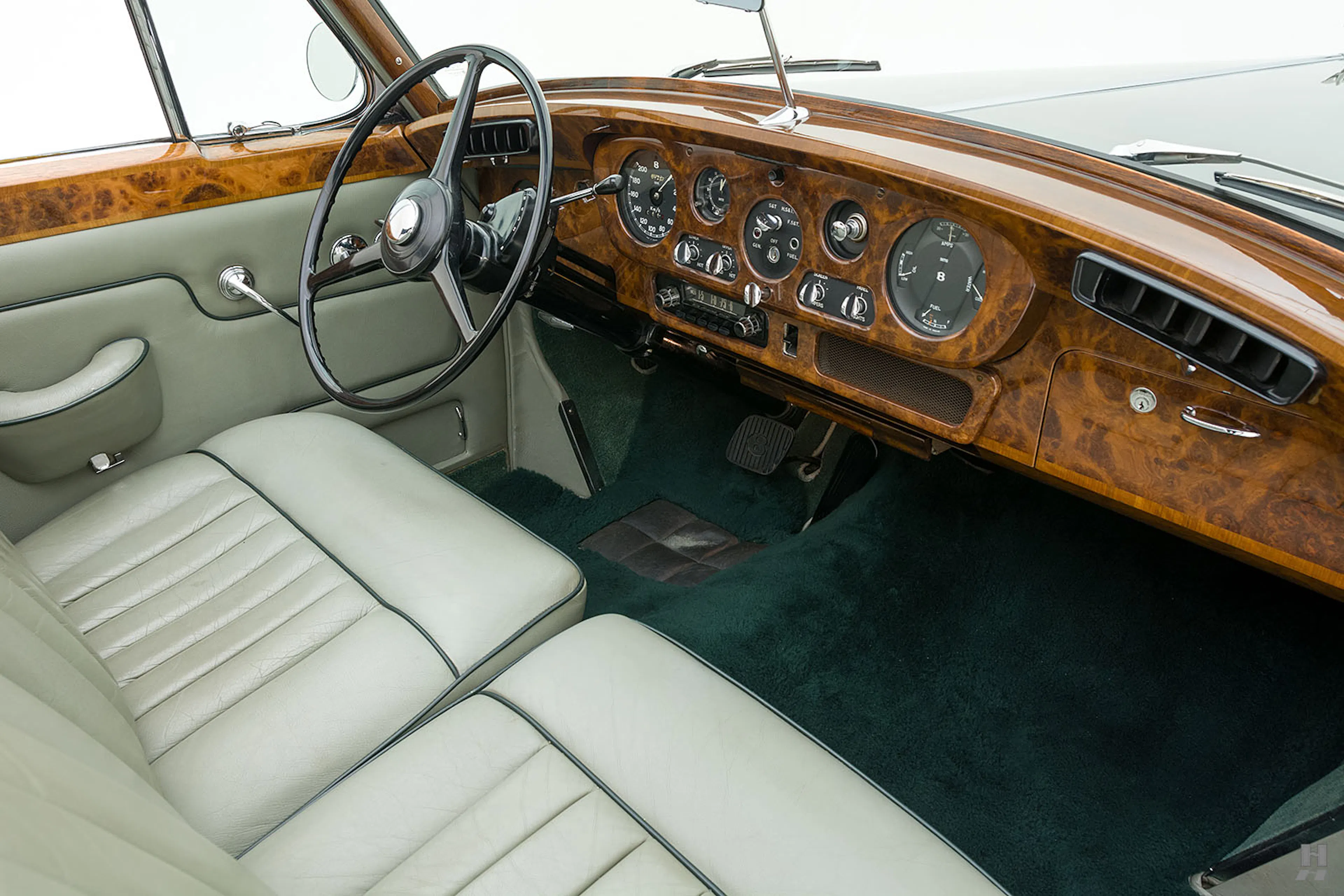 1961 Bentley S2 Coachbuilt 2dr Drophead Coupe Courtesy of Hyman Ltd.