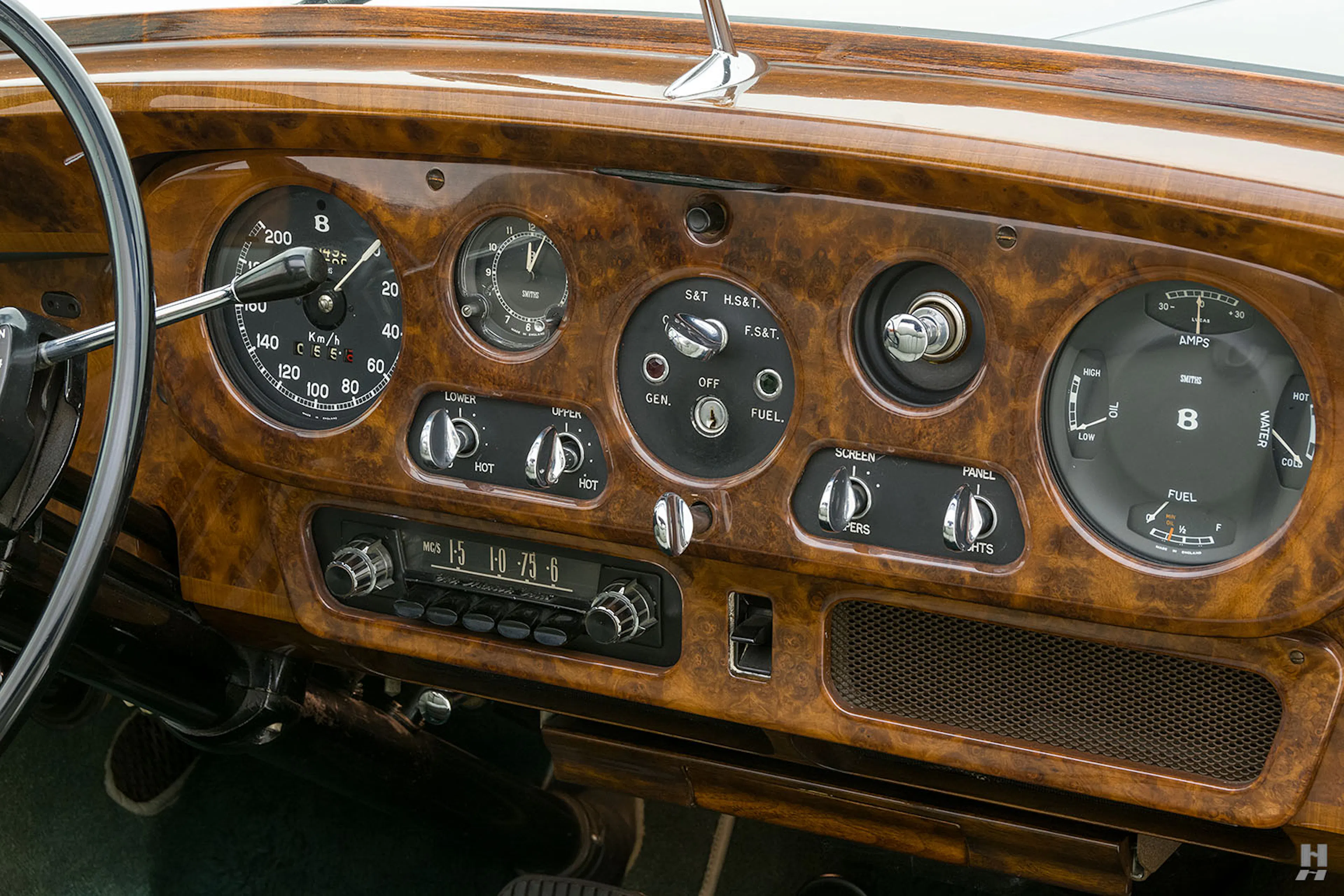 1961 Bentley S2 Coachbuilt 2dr Drophead Coupe Courtesy of Hyman Ltd.