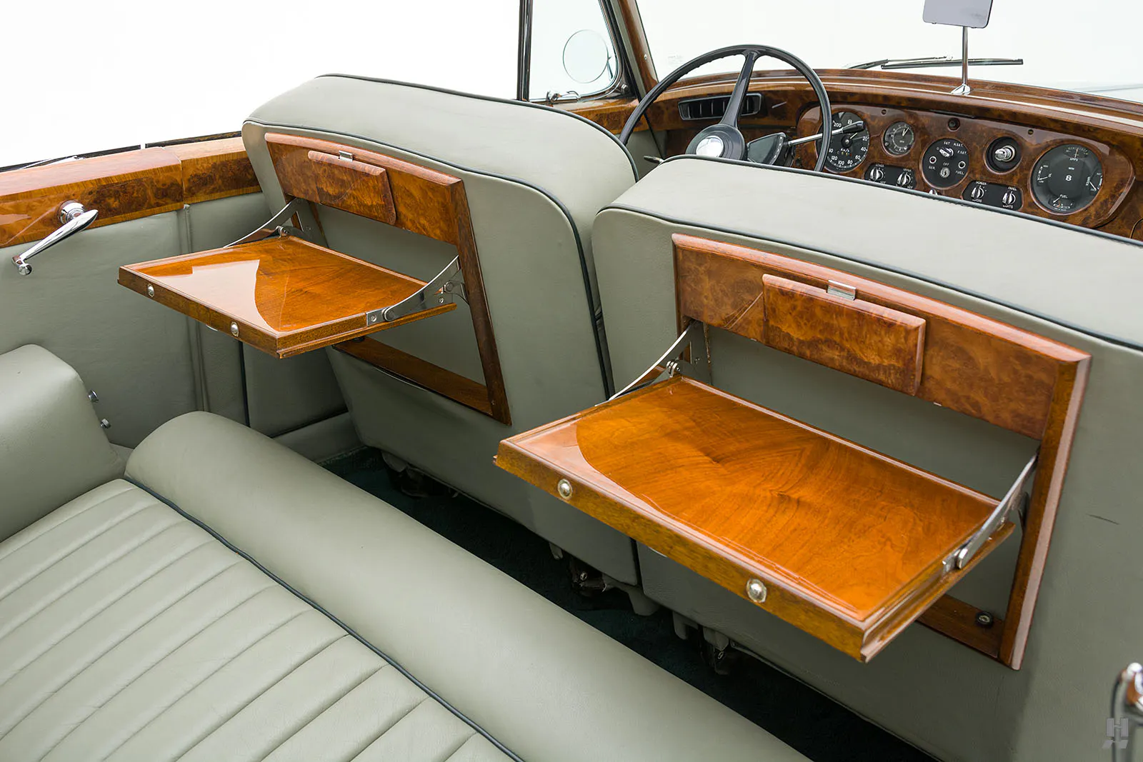 1961 Bentley S2 Coachbuilt 2dr Drophead Coupe Courtesy of Hyman Ltd.