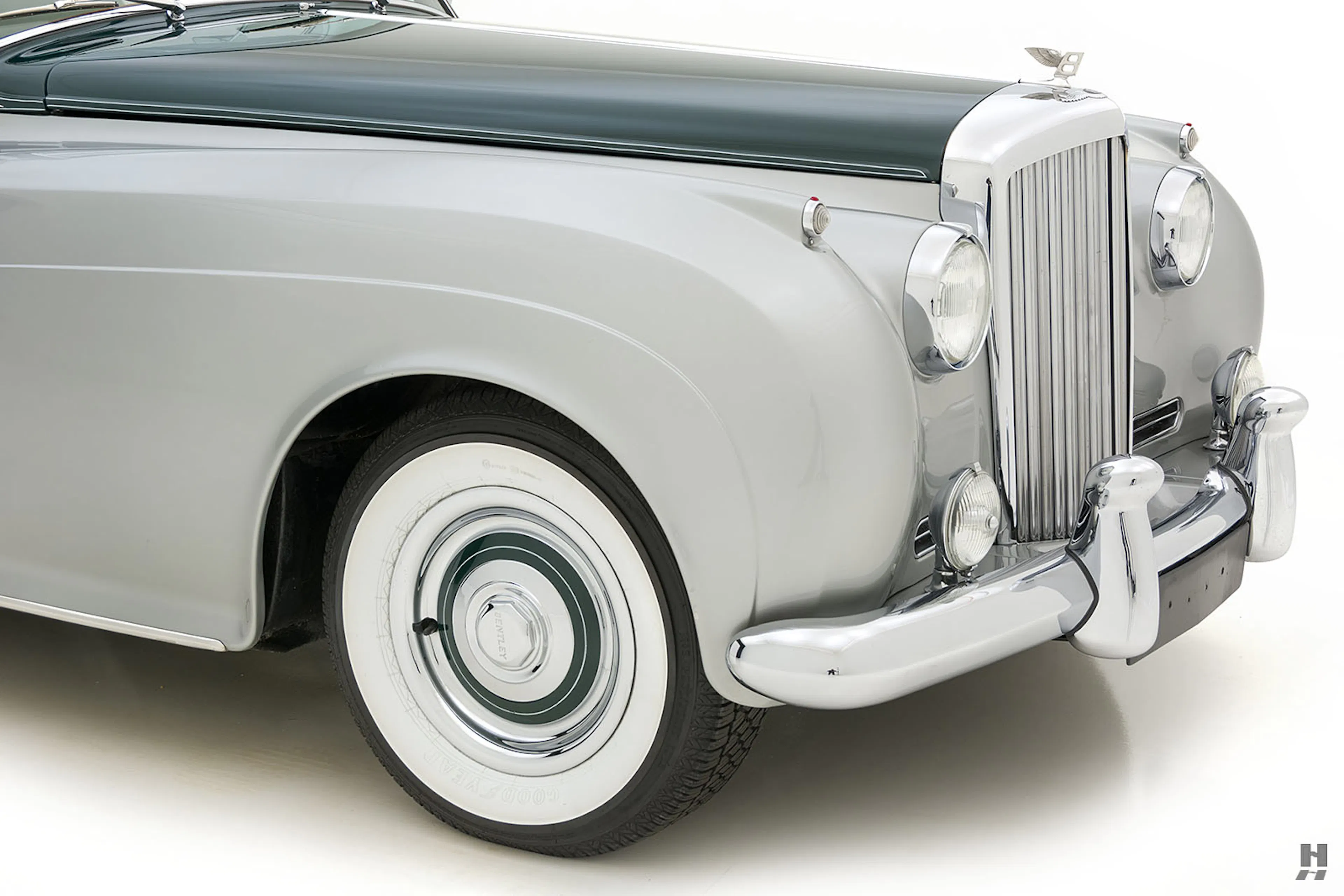 1961 Bentley S2 Coachbuilt 2dr Drophead Coupe Courtesy of Hyman Ltd.