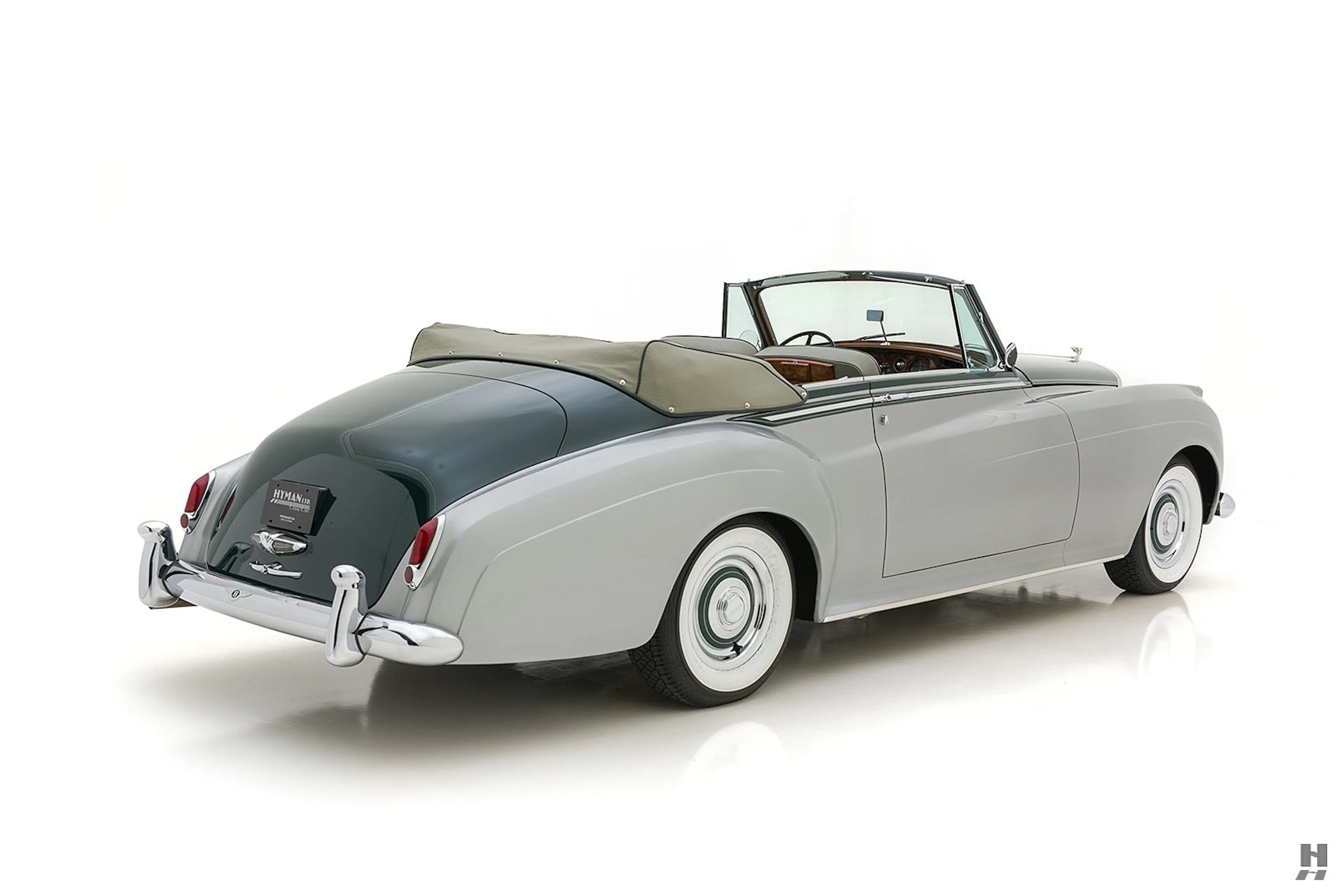 1961 Bentley S2 Coachbuilt 2dr Drophead Coupe Courtesy of Hyman Ltd.