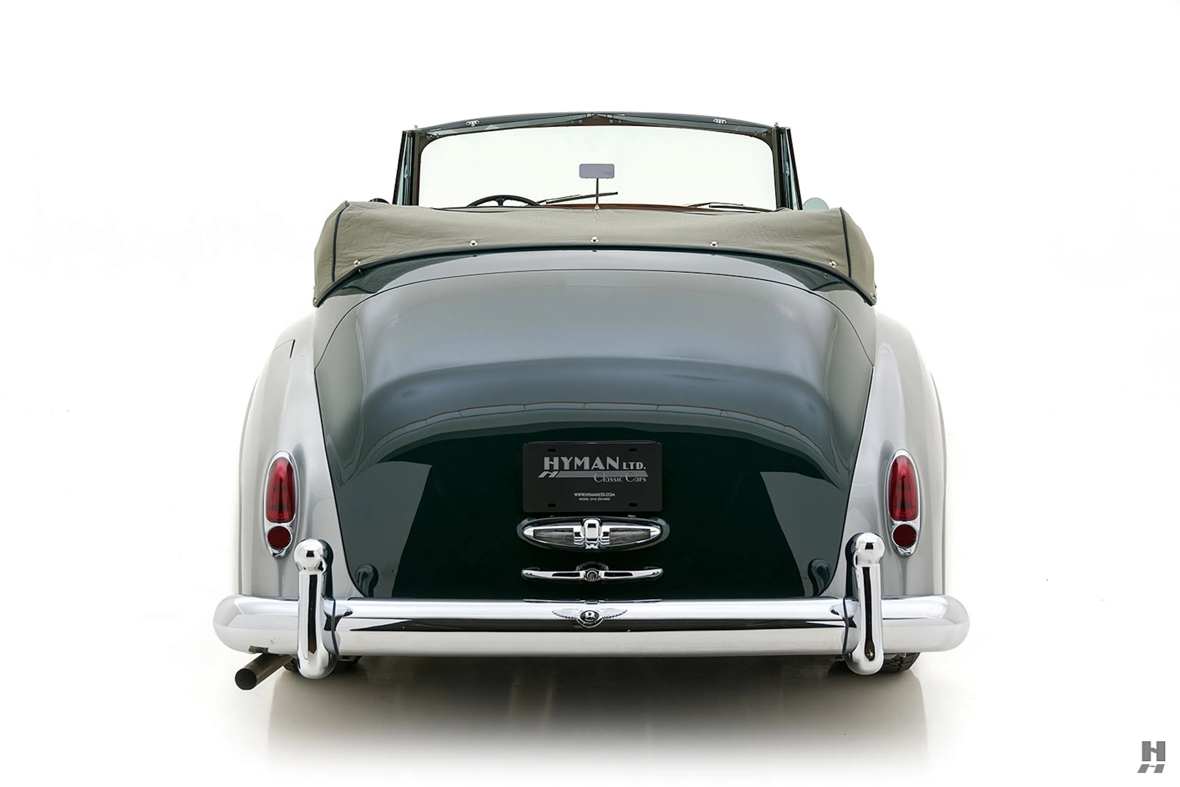 1961 Bentley S2 Coachbuilt 2dr Drophead Coupe Courtesy of Hyman Ltd.