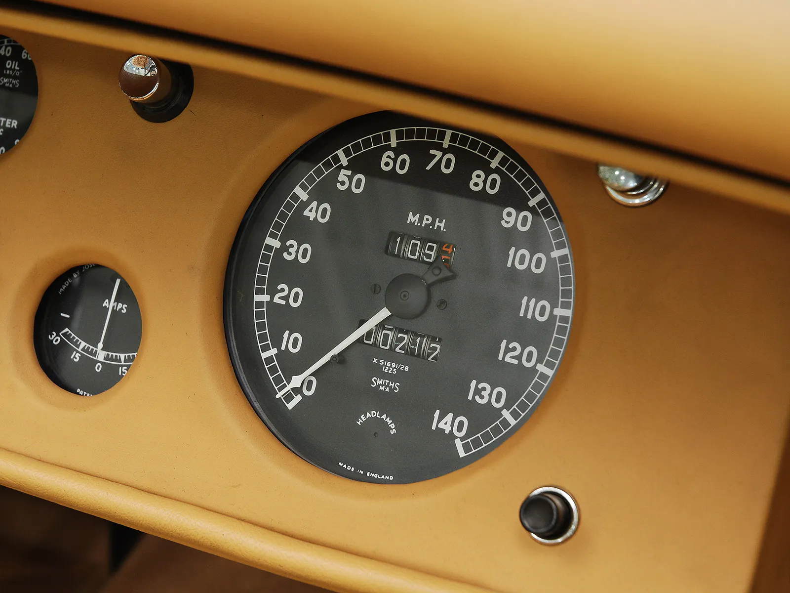 1952 Jaguar XK 120 2dr Roadster Courtesy of Hyman Ltd.