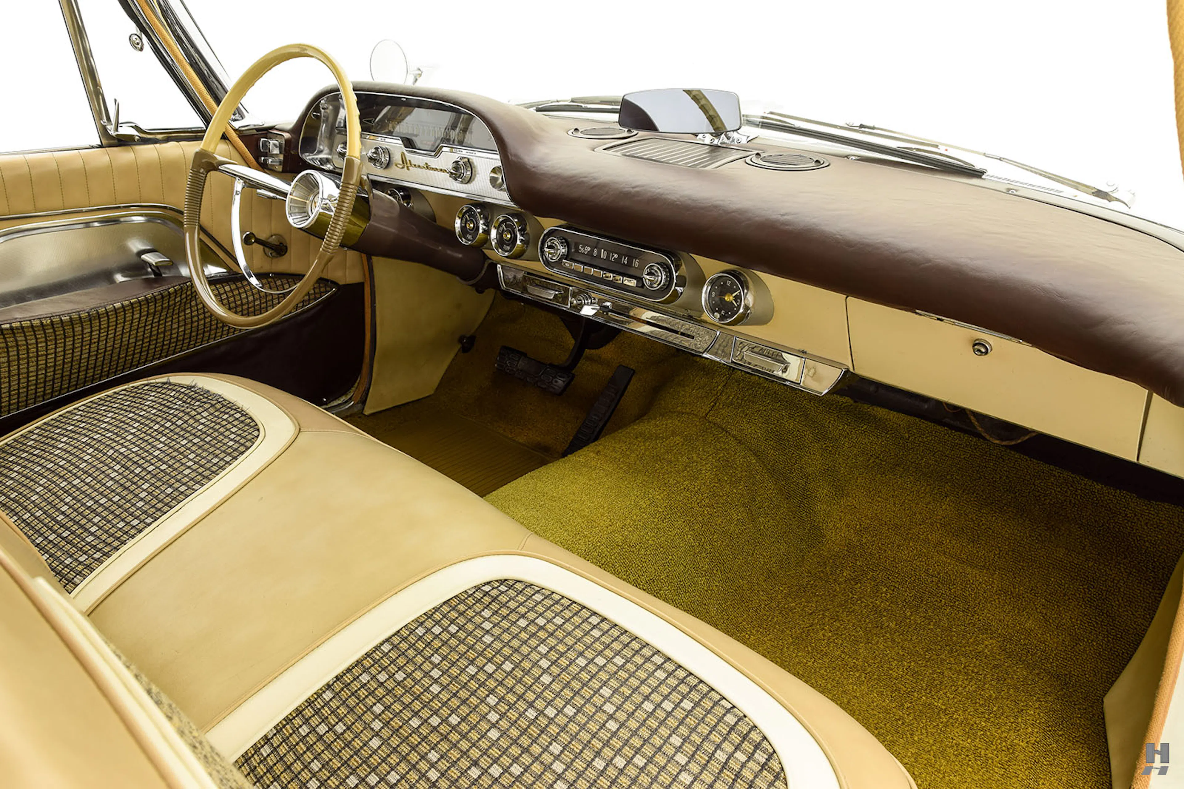 1957 DeSoto Adventurer 2dr Hardtop Coupe Courtesy of Hyman Ltd.