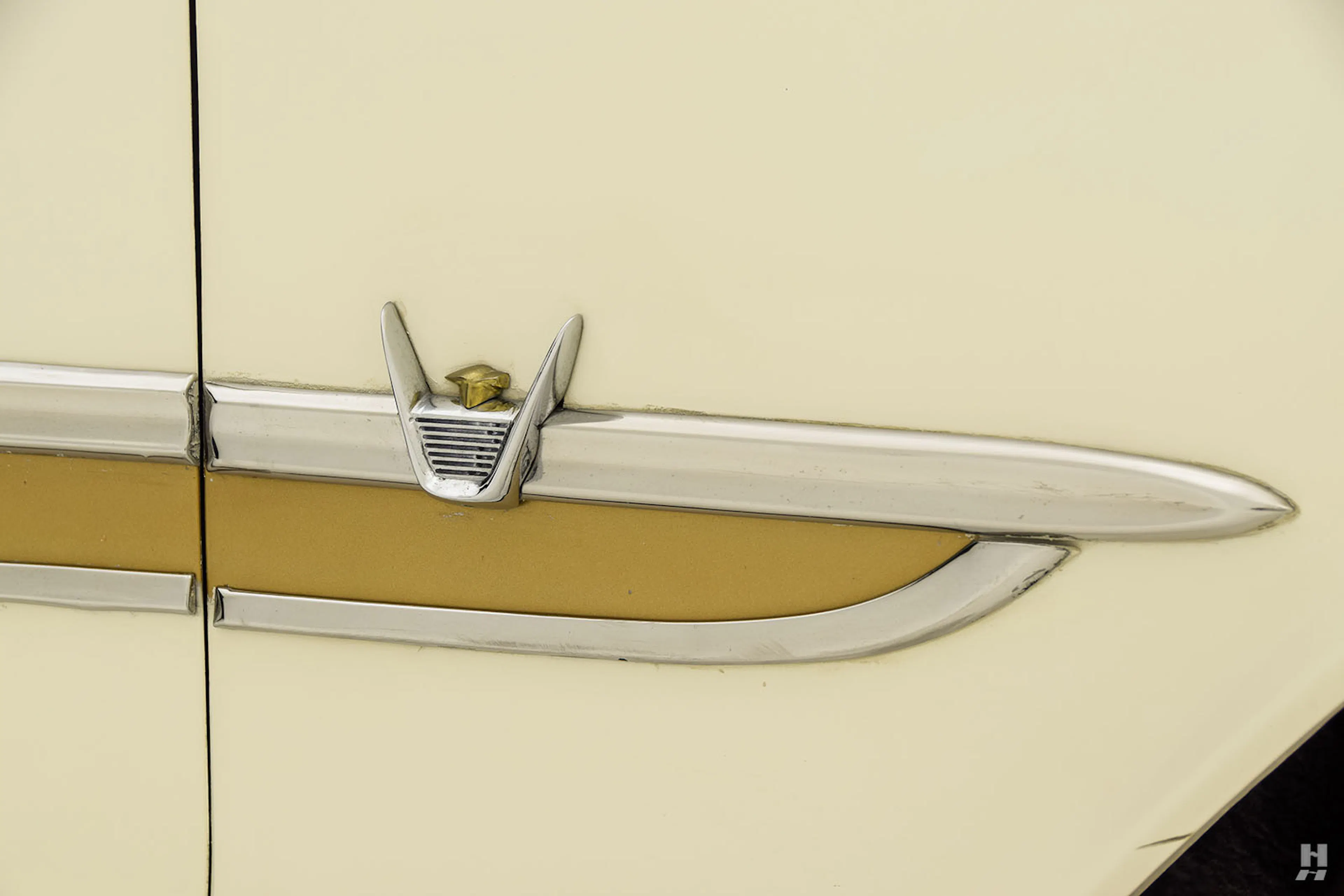 1957 DeSoto Adventurer 2dr Hardtop Coupe Courtesy of Hyman Ltd.