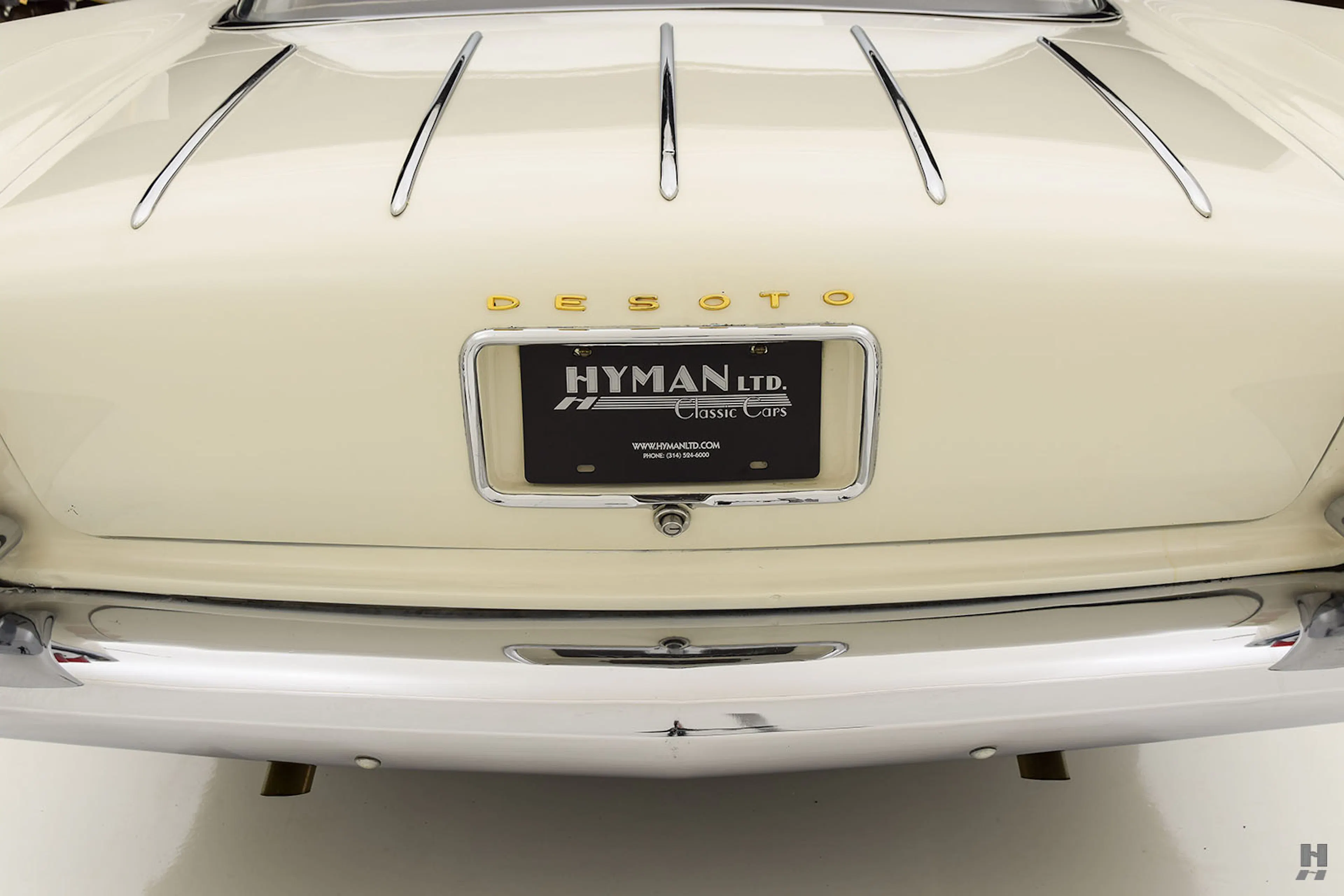 1957 DeSoto Adventurer 2dr Hardtop Coupe Courtesy of Hyman Ltd.