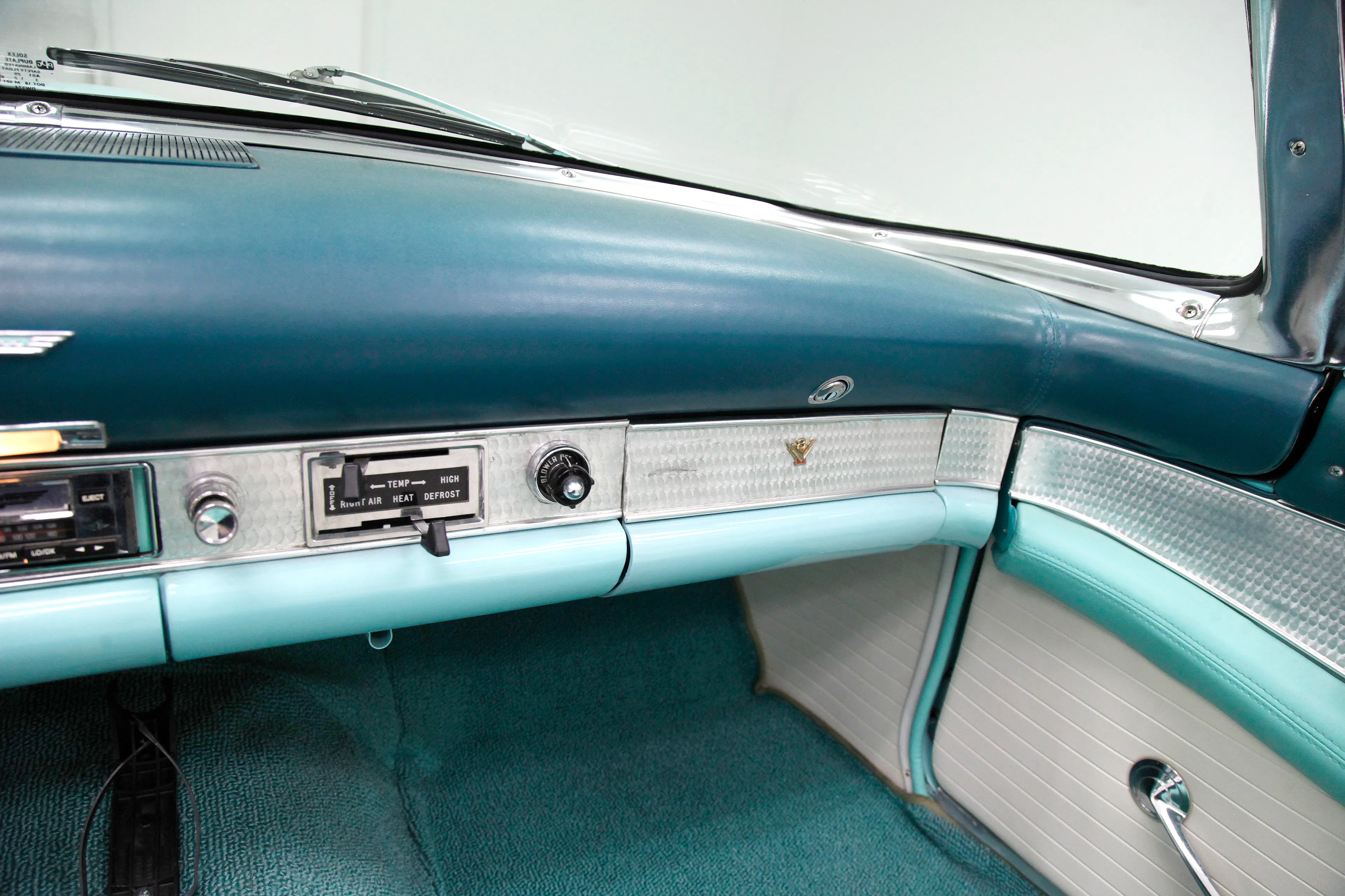 1955 Ford Thunderbird 2dr Convertible Courtesy of Classic Auto Mall