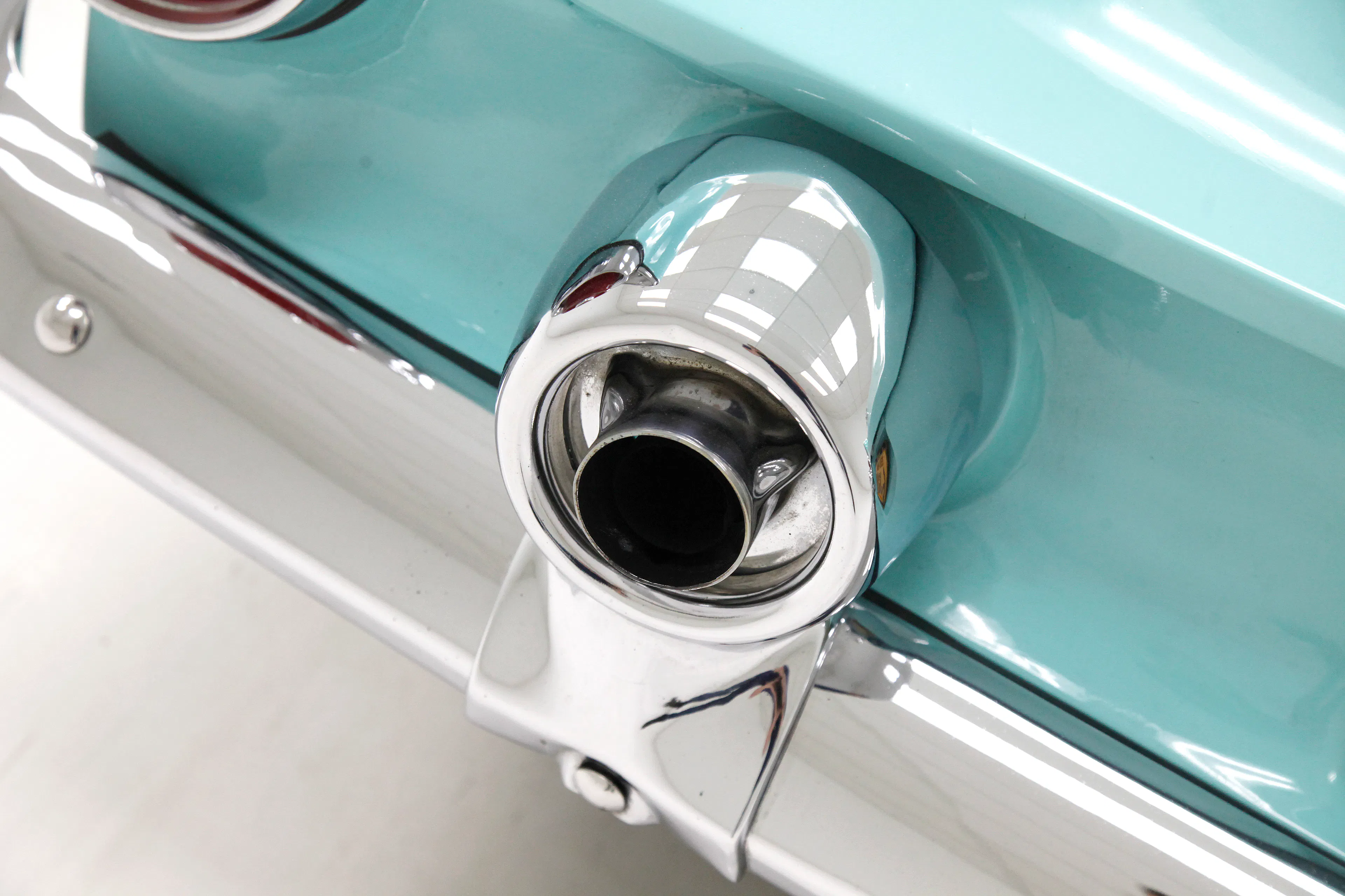 1955 Ford Thunderbird 2dr Convertible Courtesy of Classic Auto Mall