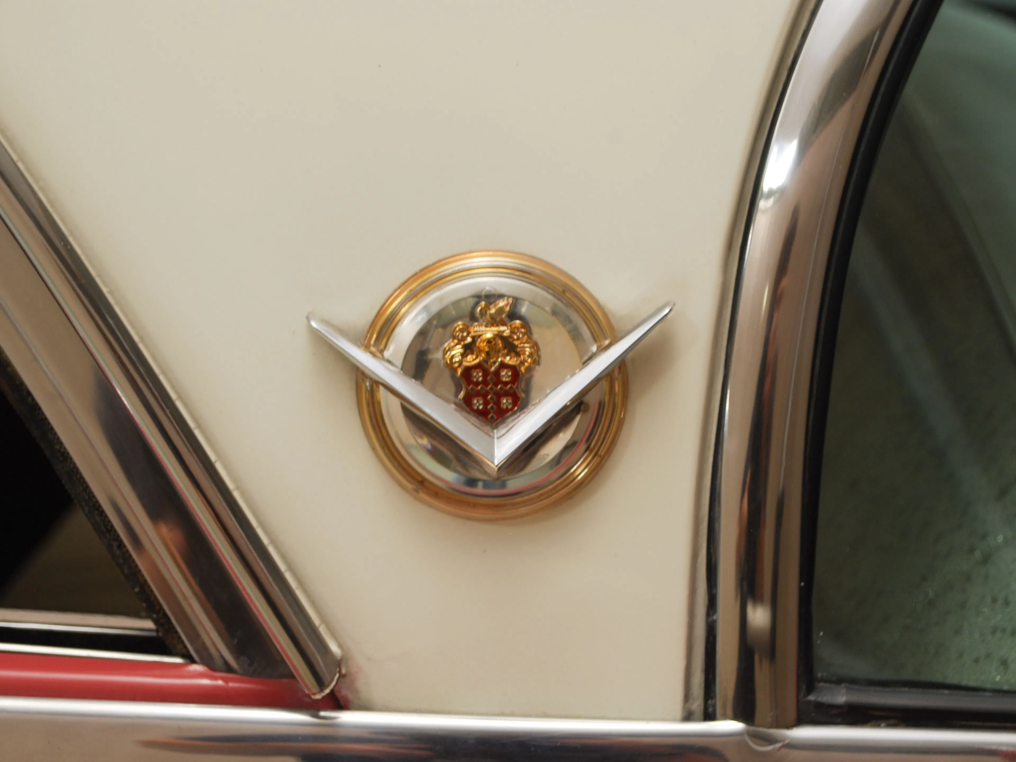 1955 Packard 400 2dr Hardtop Coupe Courtesy of Hyman Ltd.