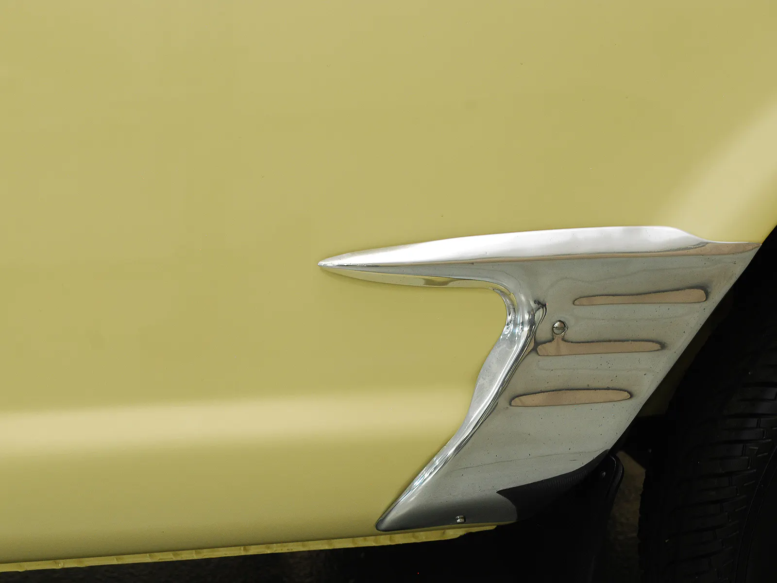 1960 BMW Isetta 600 2dr Coupe Courtesy of Hyman Ltd.