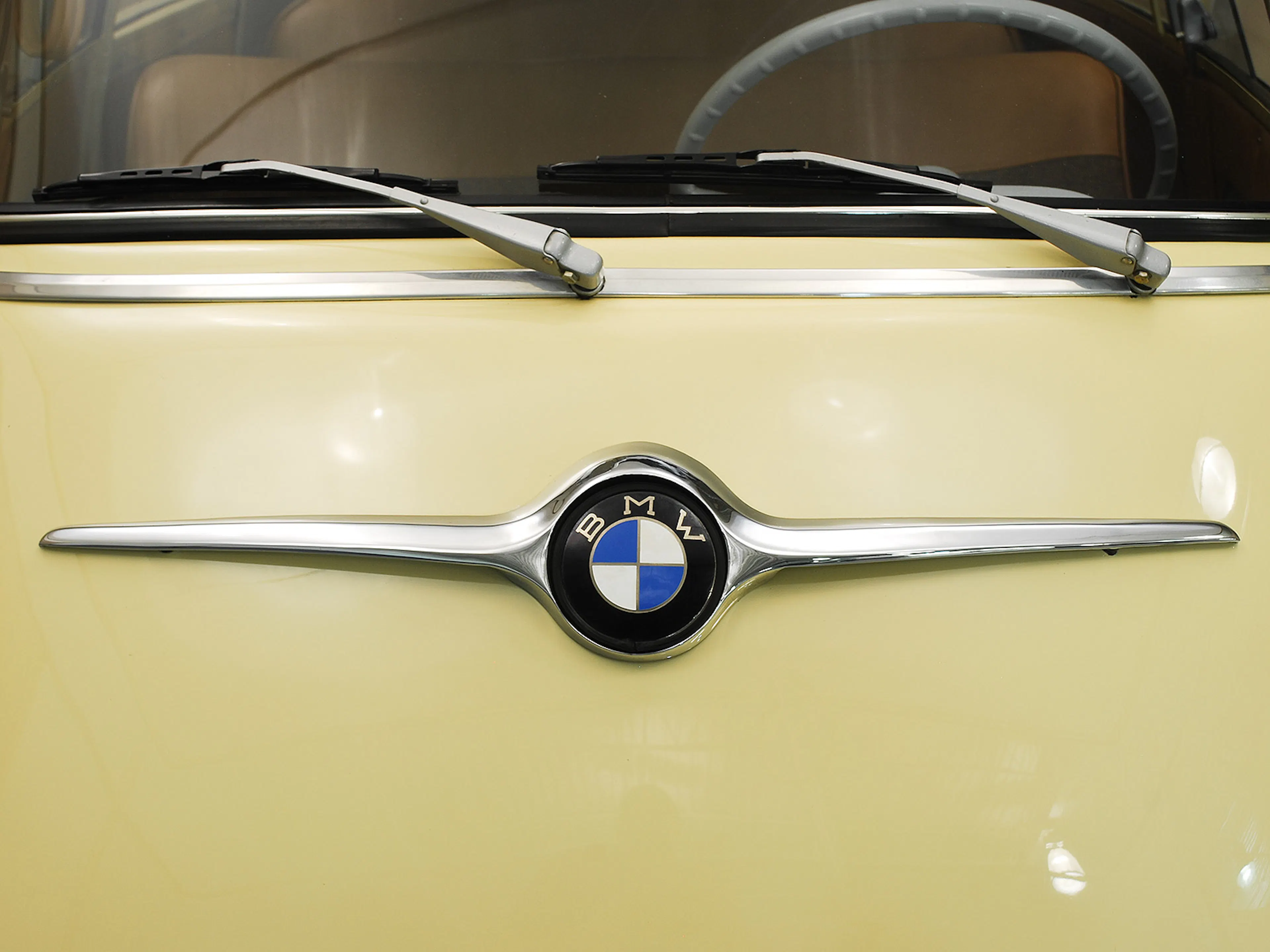 1960 BMW Isetta 600 2dr Coupe Courtesy of Hyman Ltd.