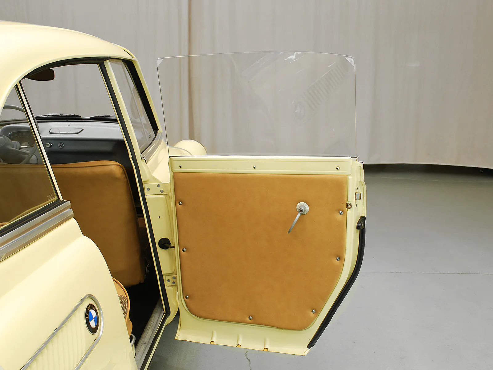 1960 BMW Isetta 600 2dr Coupe Courtesy of Hyman Ltd.