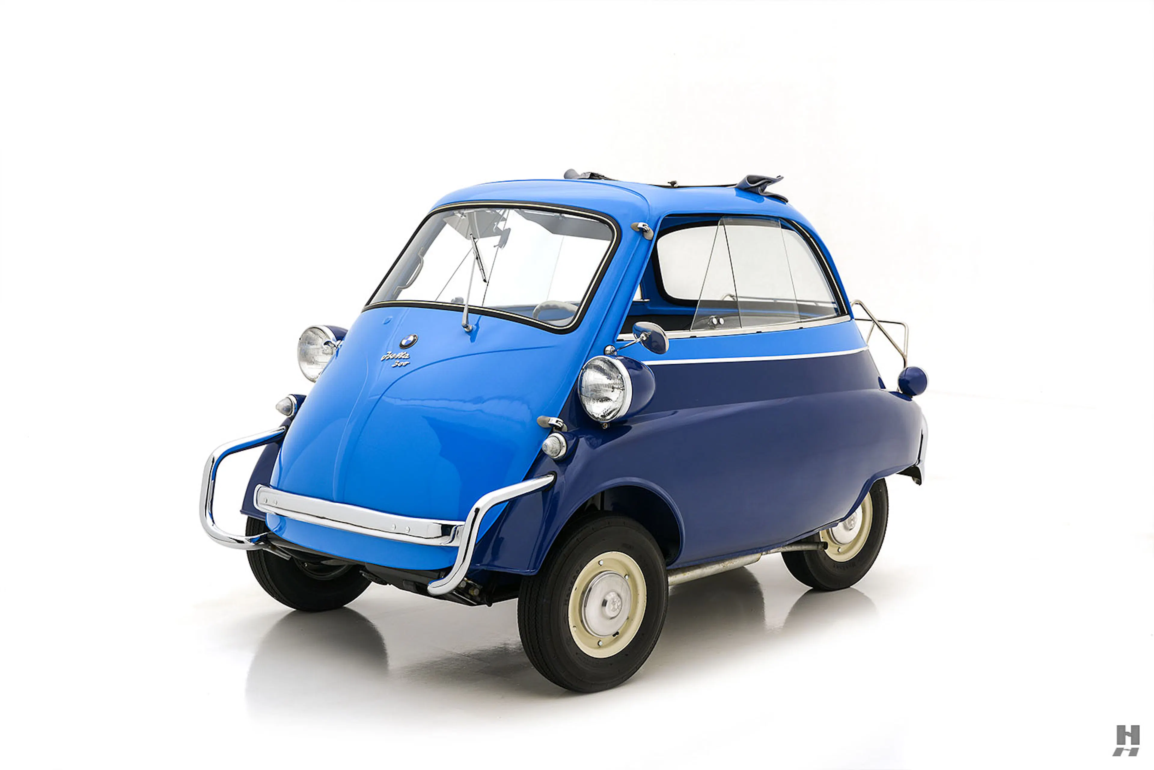 1957 BMW Isetta 300 1dr Coupe Courtesy of Hyman Ltd.