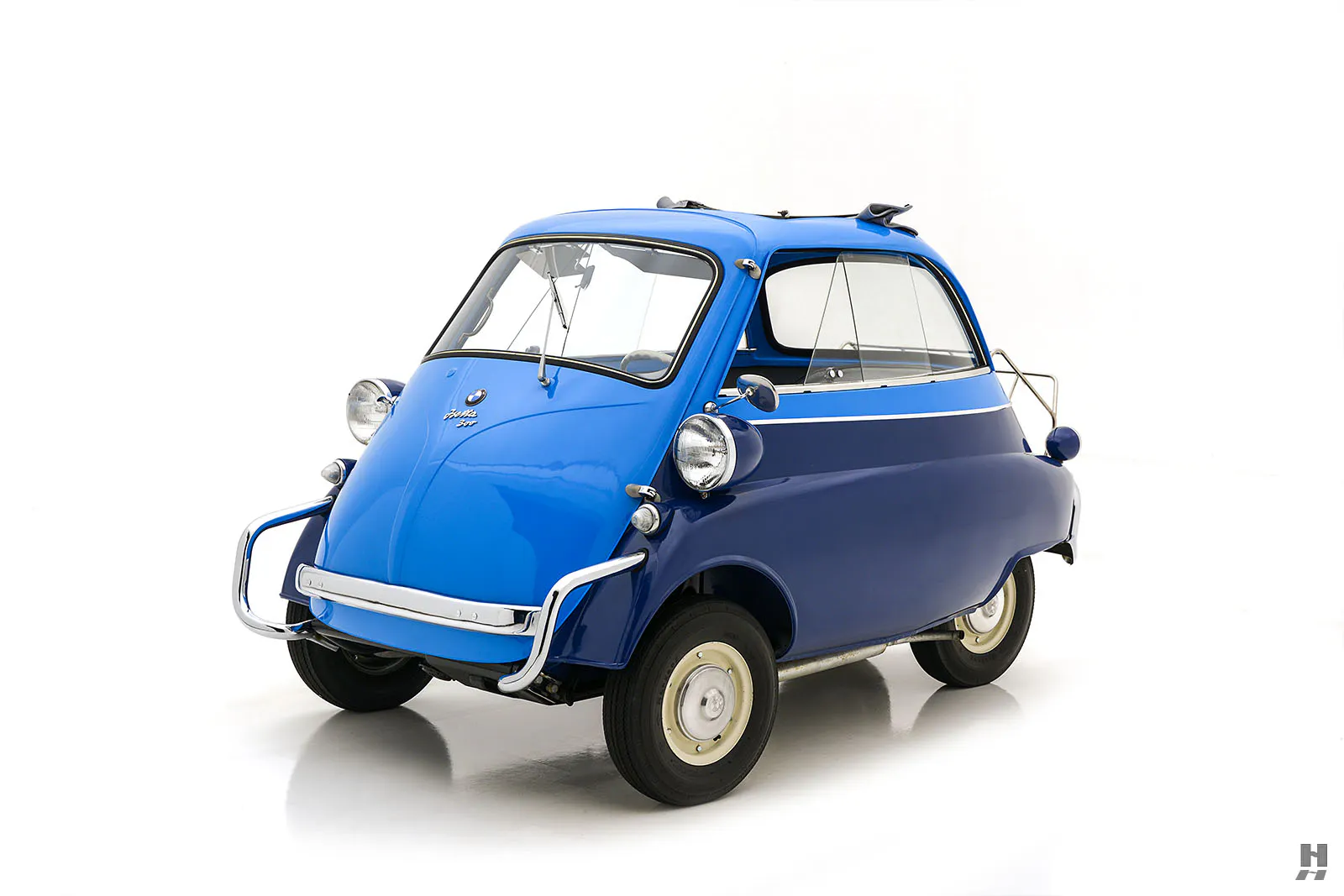 1957 BMW Isetta 300 1dr Coupe Courtesy of Hyman Ltd.