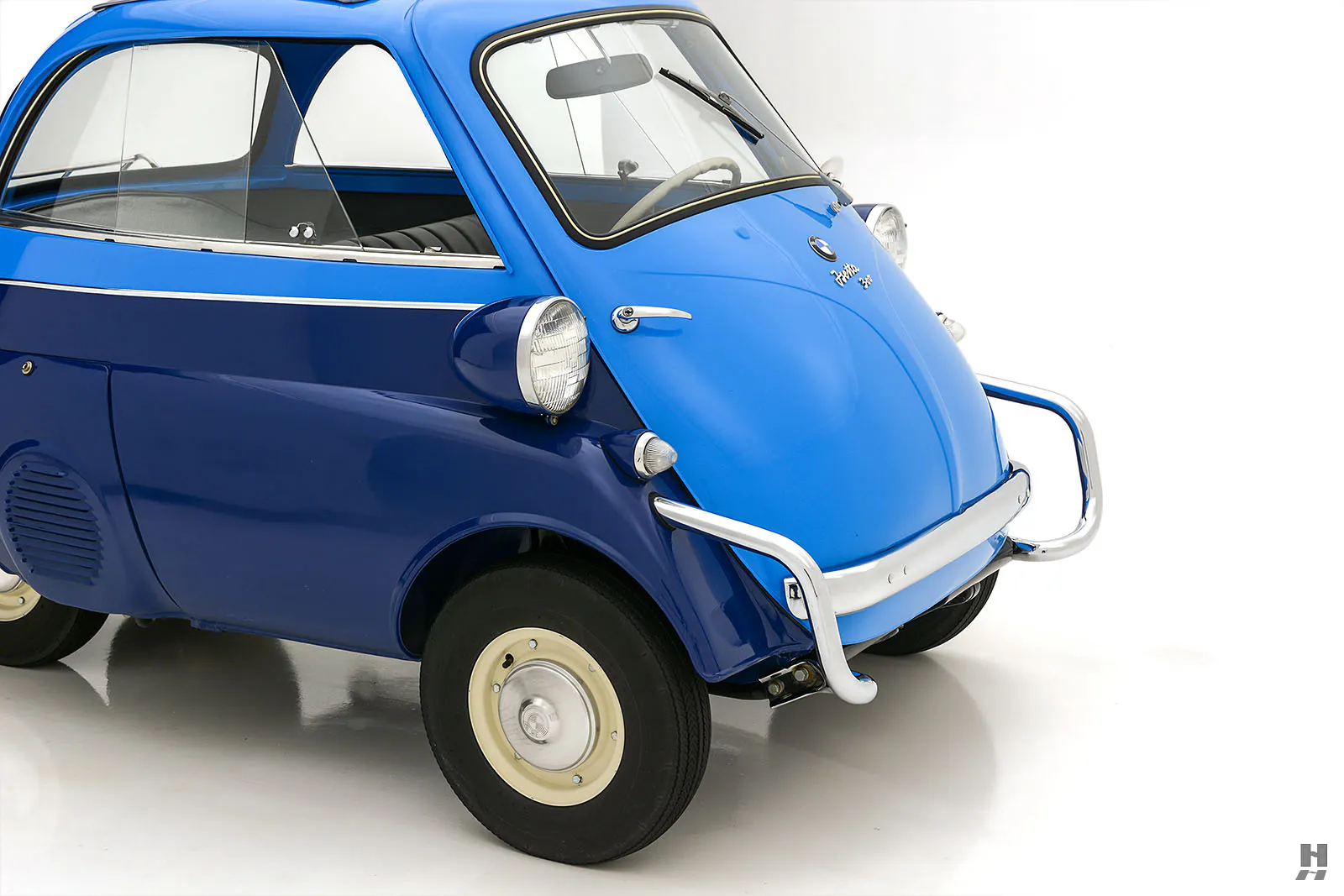 1957 BMW Isetta 300 1dr Coupe Courtesy of Hyman Ltd.