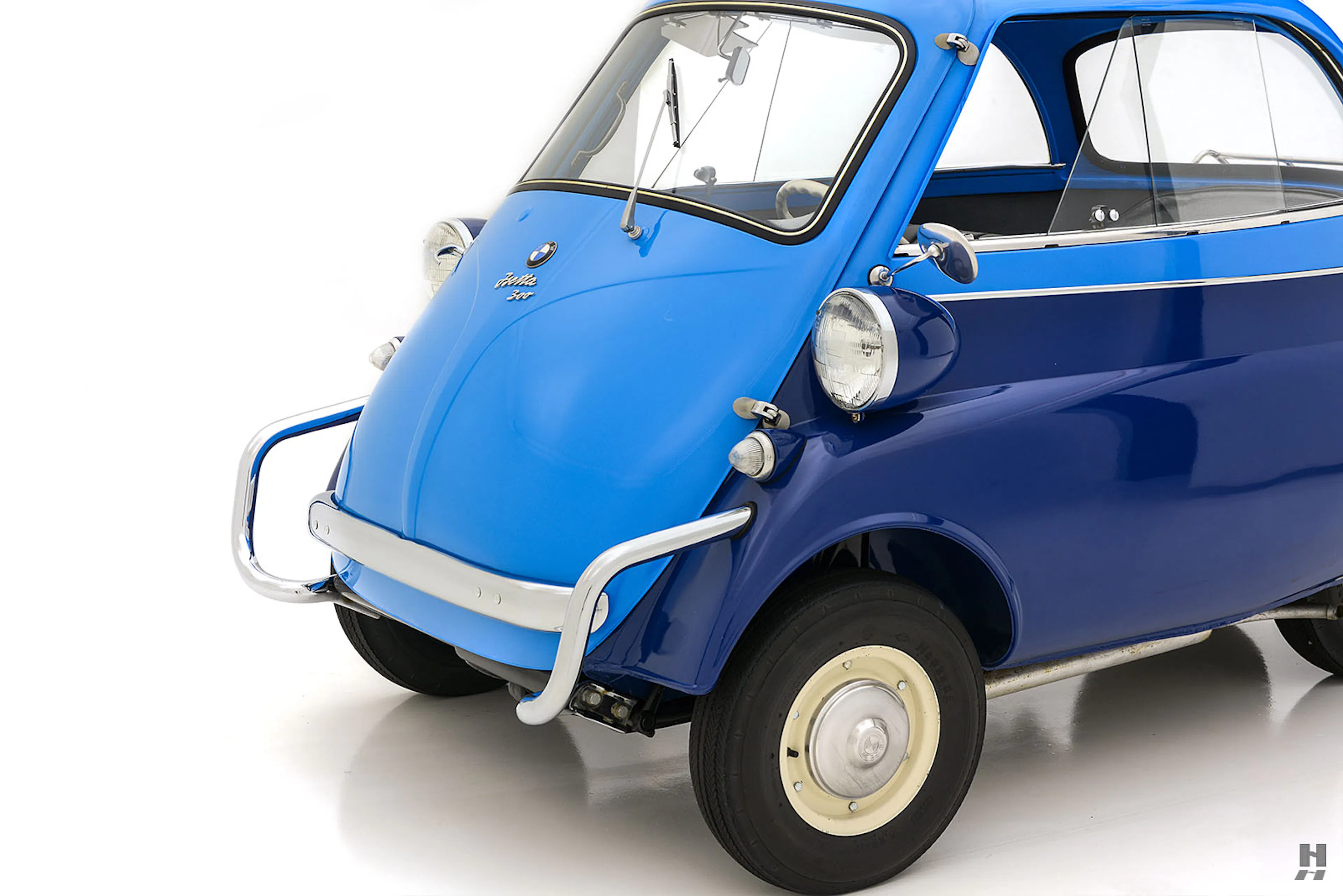 1957 BMW Isetta 300 1dr Coupe Courtesy of Hyman Ltd.