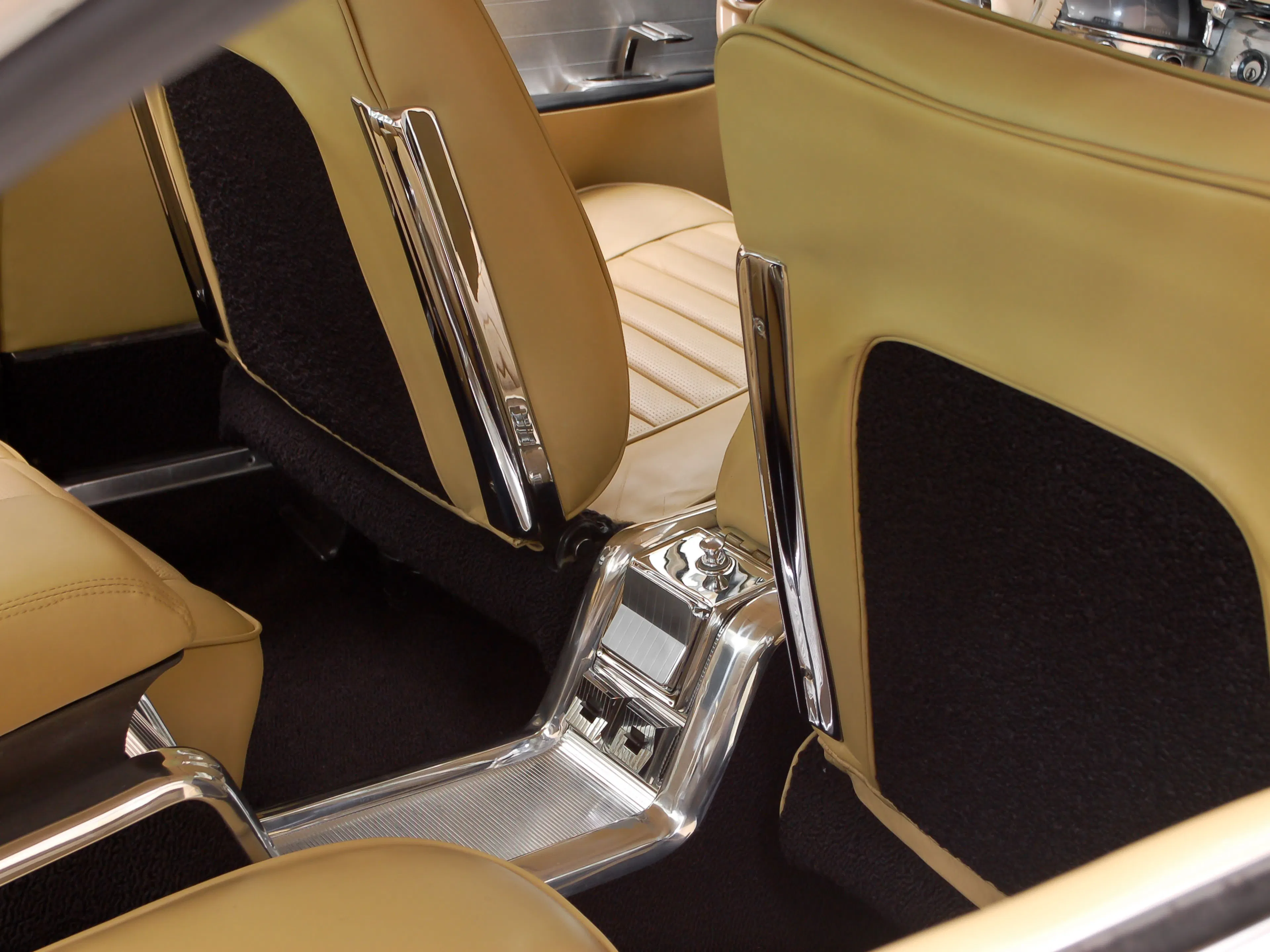 1960 Chrysler 300F 2dr Hardtop Coupe Courtesy of Hyman Ltd.
