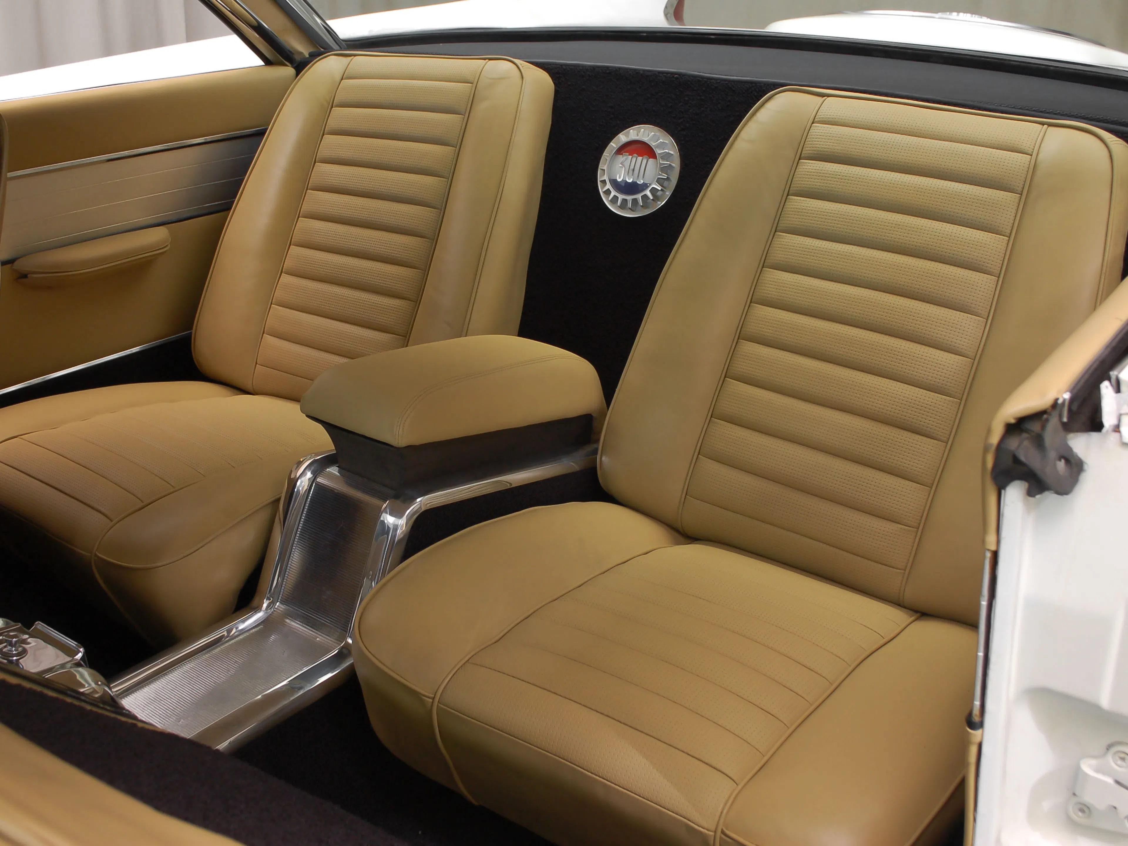 1960 Chrysler 300F 2dr Hardtop Coupe Courtesy of Hyman Ltd.
